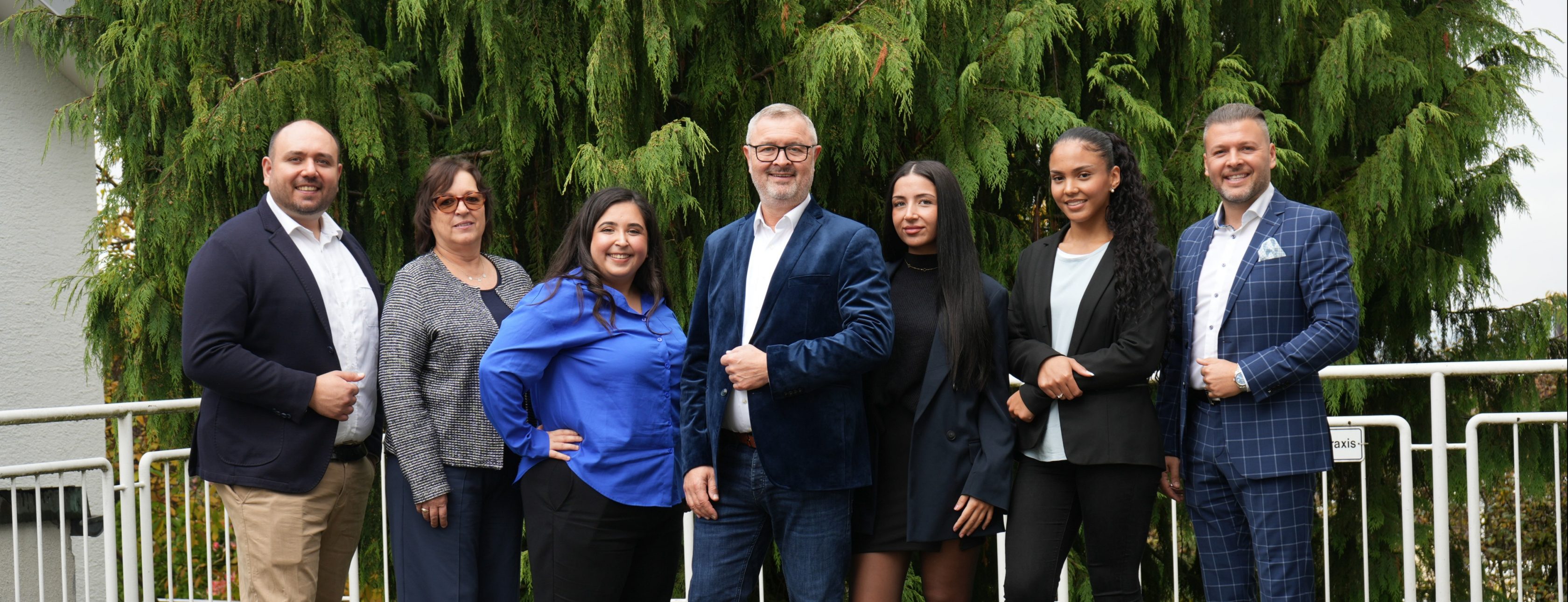 Allianz Versicherung Heribert Schmid Stuttgart - das Team der Agentur Schmid