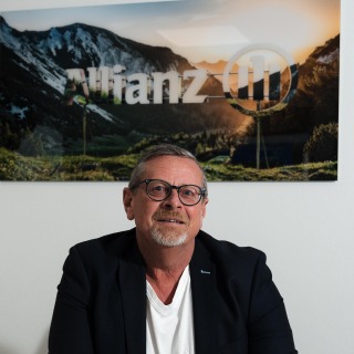 Allianz_Versicherung_Passau_Hermann_Haydn Allianz Versicherung Hermann Haydn Passau - Allianz_Versicherung_Passau_Hermann_Haydn