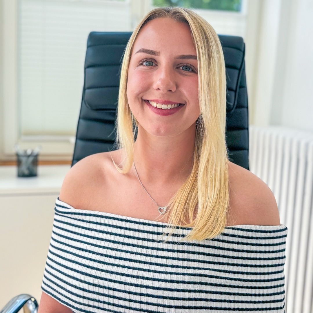 Allianz Versicherung Ackmann und Feith OHG Emden - Allianz Versicherung Ackmann& Feih OHG aus Emden, Alexa Emke 