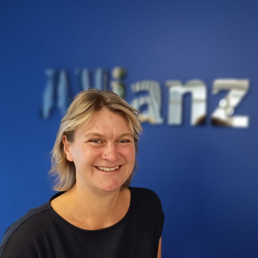 Allianz Versicherung Hofmann und Junghanß OHG Großschirma - Anja Hammermüller