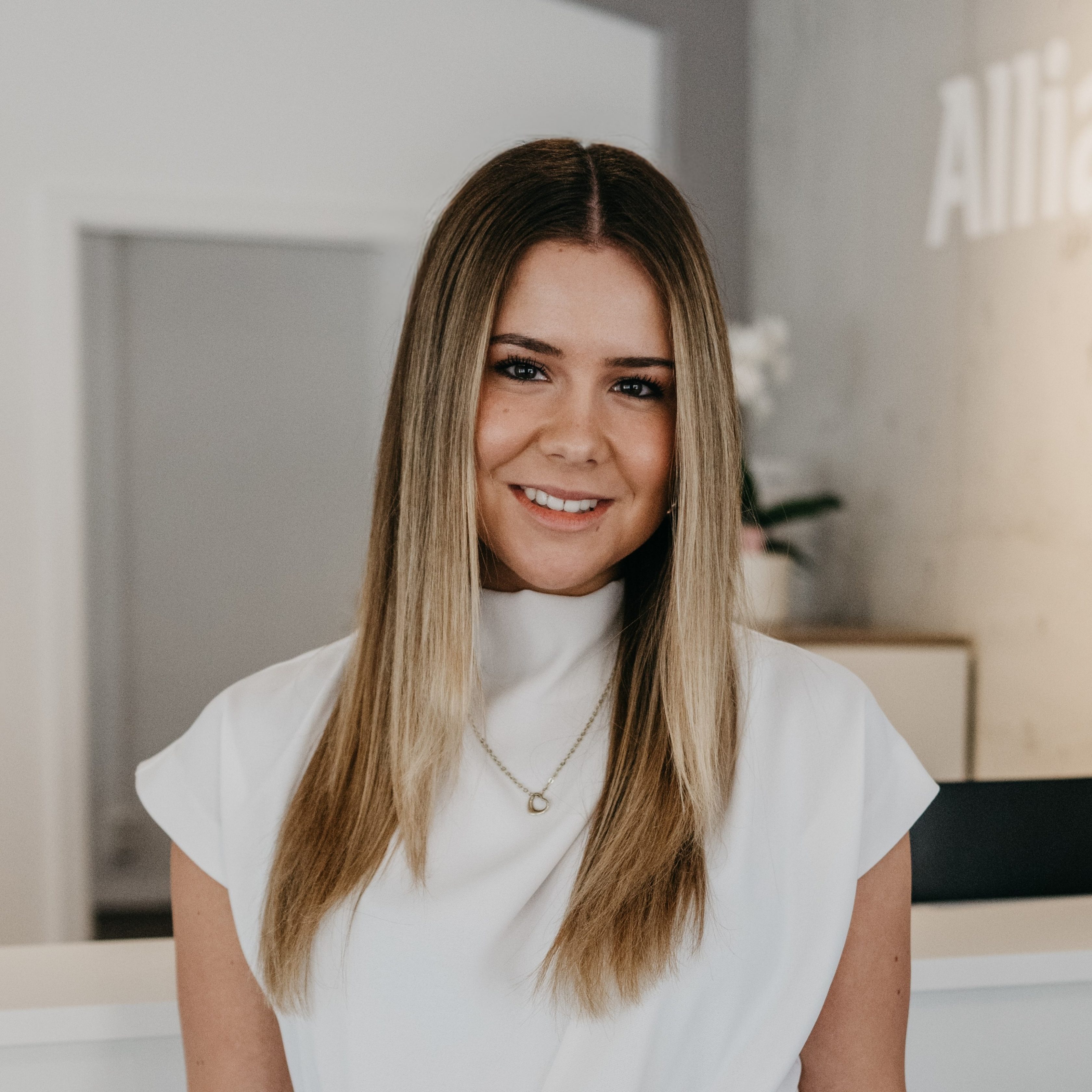 Allianz Versicherung Ring und Portisch GbR Mühldorf am Inn - Sabrina Wolf