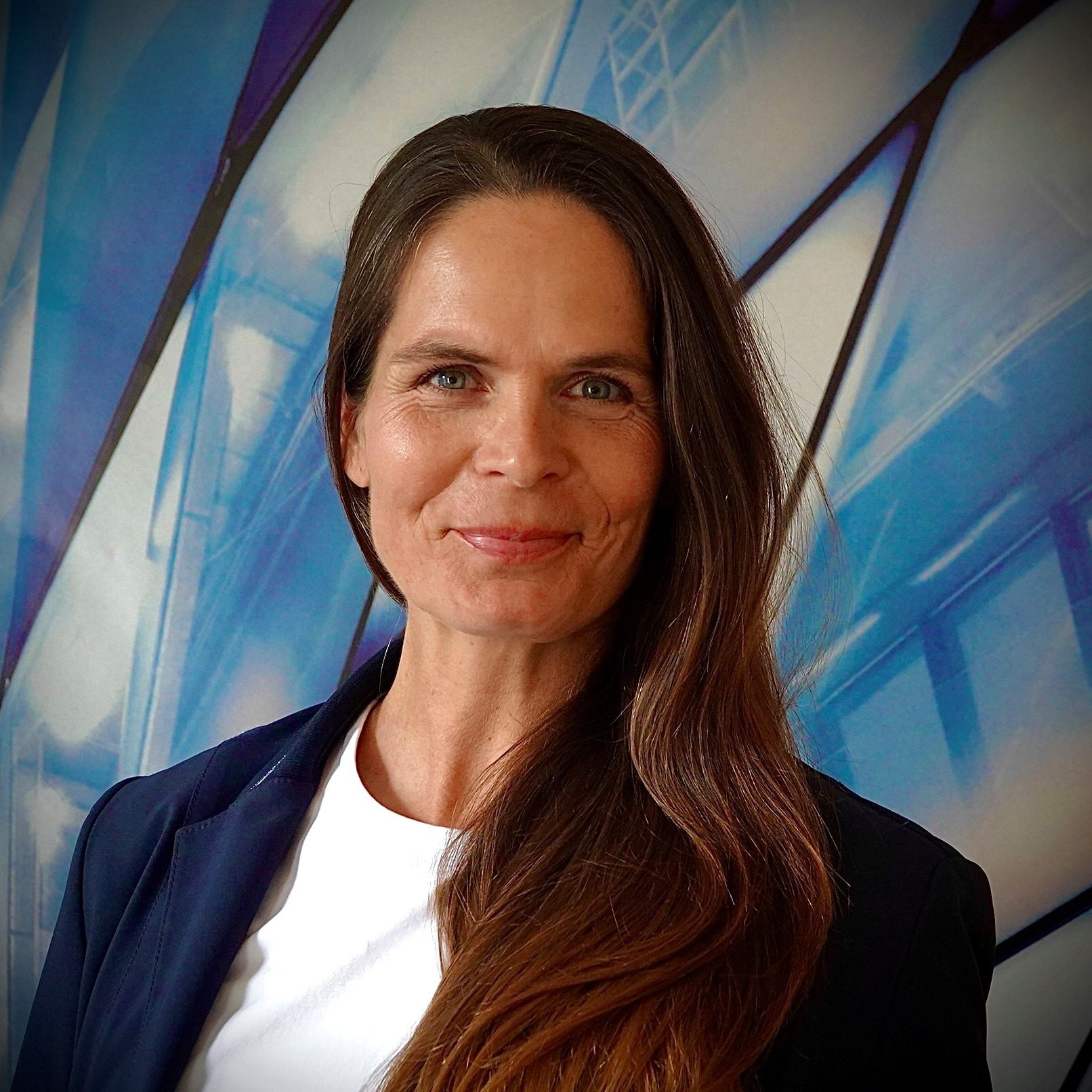 Allianz Versicherung Jörg Hoffmann Köln - Nicole Schlüssel Büroleitung