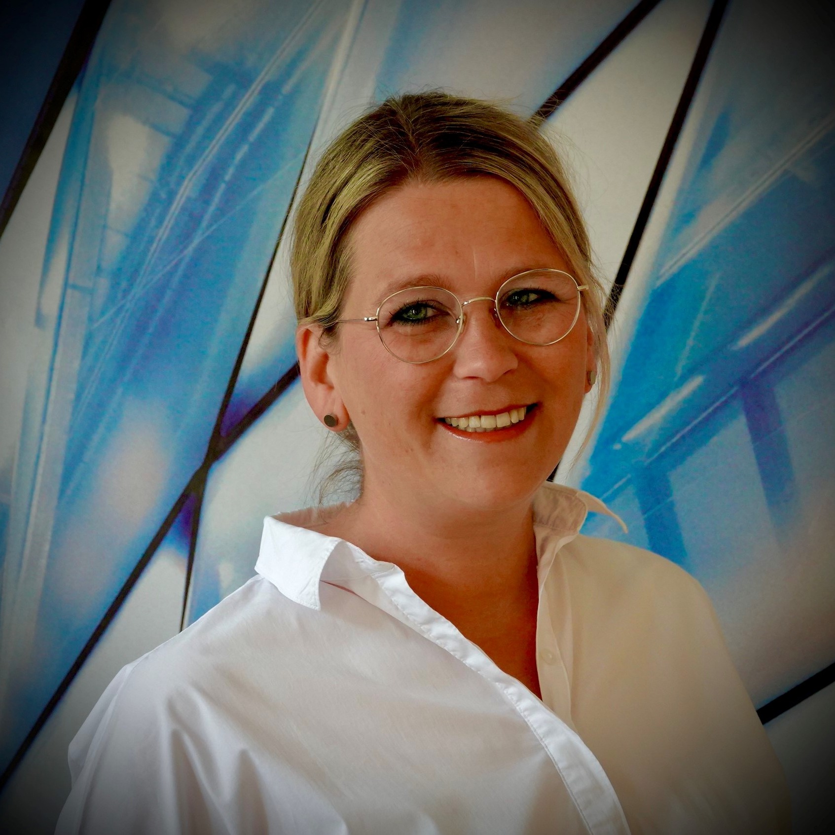 Allianz Versicherung Jörg Hoffmann Köln - Verena Martin-Festerling