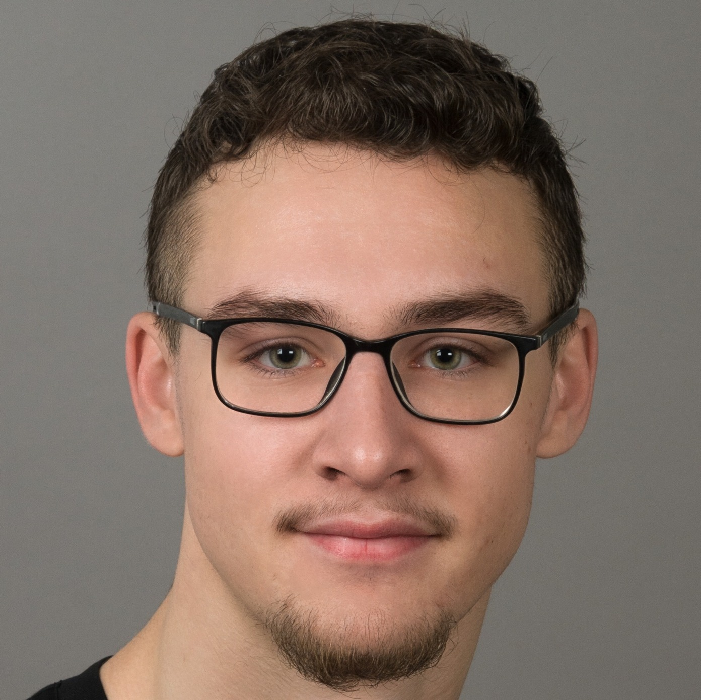 Allianz Versicherung Jäger und Schröder OHG Berlin - Tom Luca Pfützner - Auszubildender