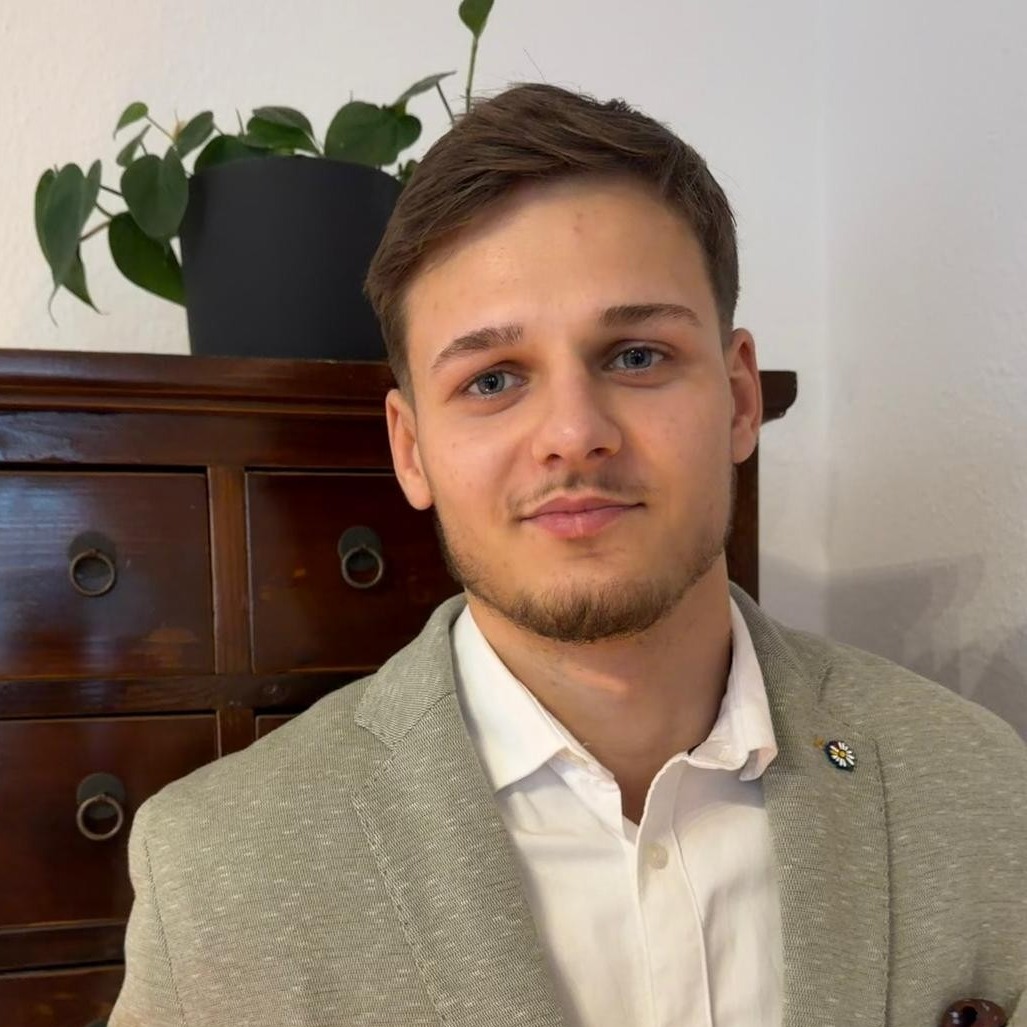 Allianz Versicherung Jana Flieger Leipzig - Albert Bauer