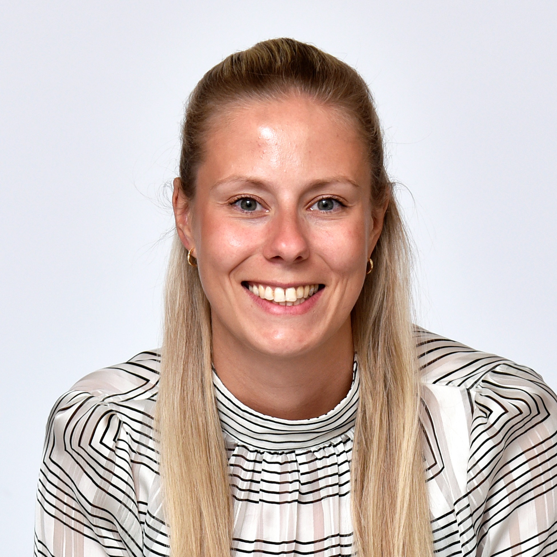 Allianz Versicherung Janine Nehlsen-Cassau Jübar - Allianz Agenturinhaberin Janine Nehlsen