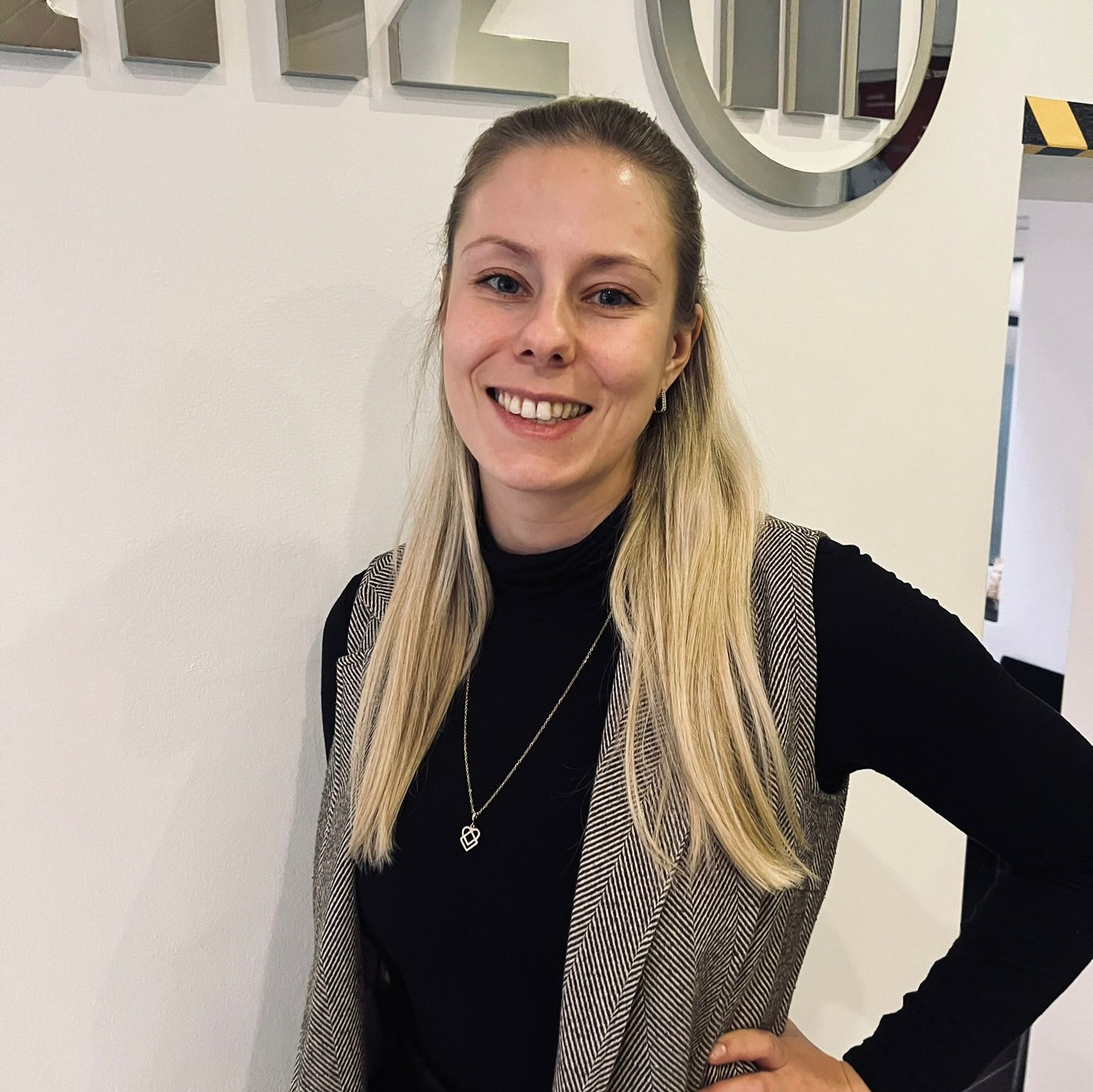 Allianz Versicherung Janine Nehlsen-Cassau Jübar - Allianz Agenturinhaberin Janine Nehlsen