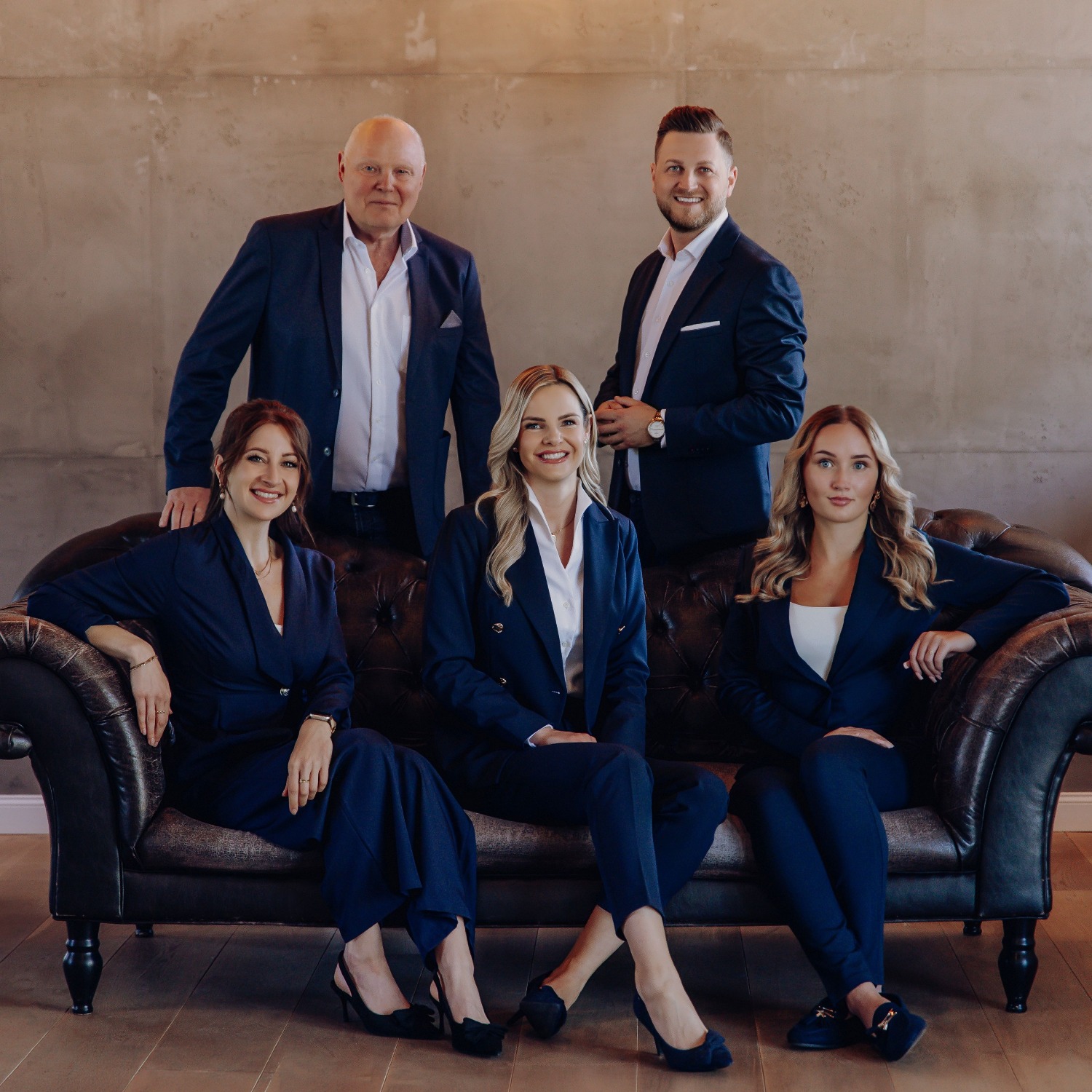 Allianz Versicherung Jasmin Elixmann Hagen am Teutoburger - Teamfoto