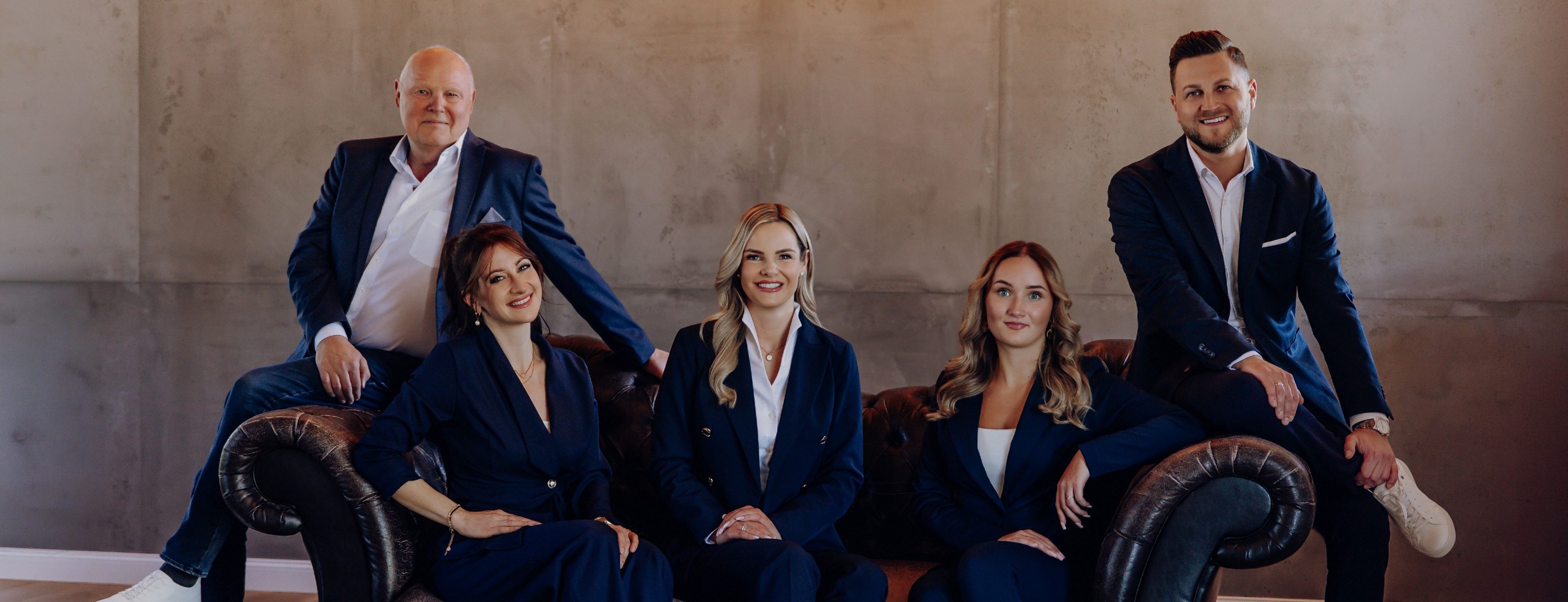 Allianz Versicherung Jasmin Elixmann Hagen am Teutoburger - Teamfoto