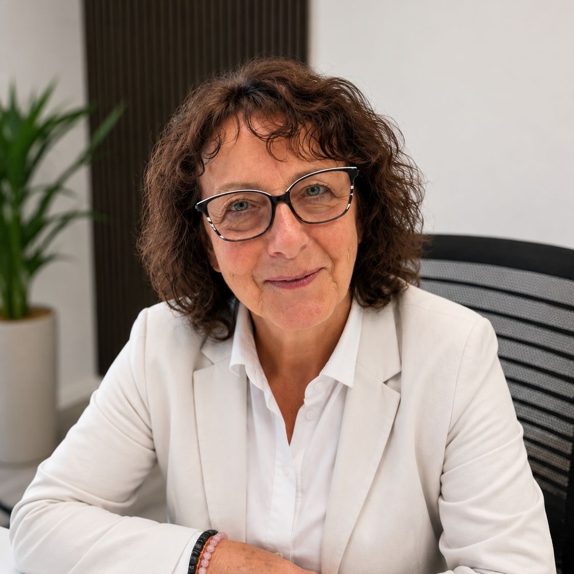 Allianz Versicherung Jens Schirmer Erfurt - Ursula Borchmann