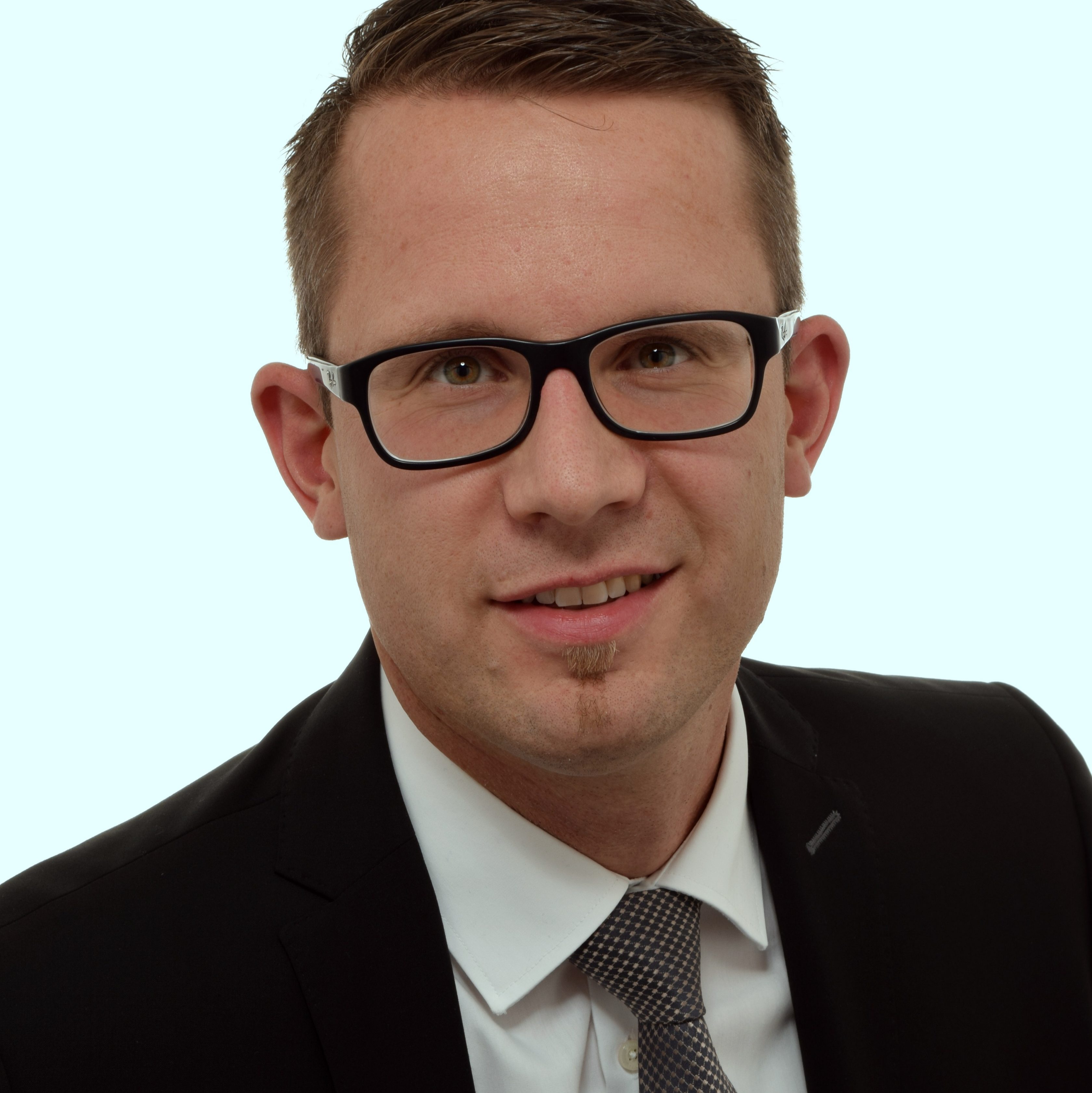Allianz Versicherung Johanna Lutz-Geisler Lemgo - Marco Bergmann