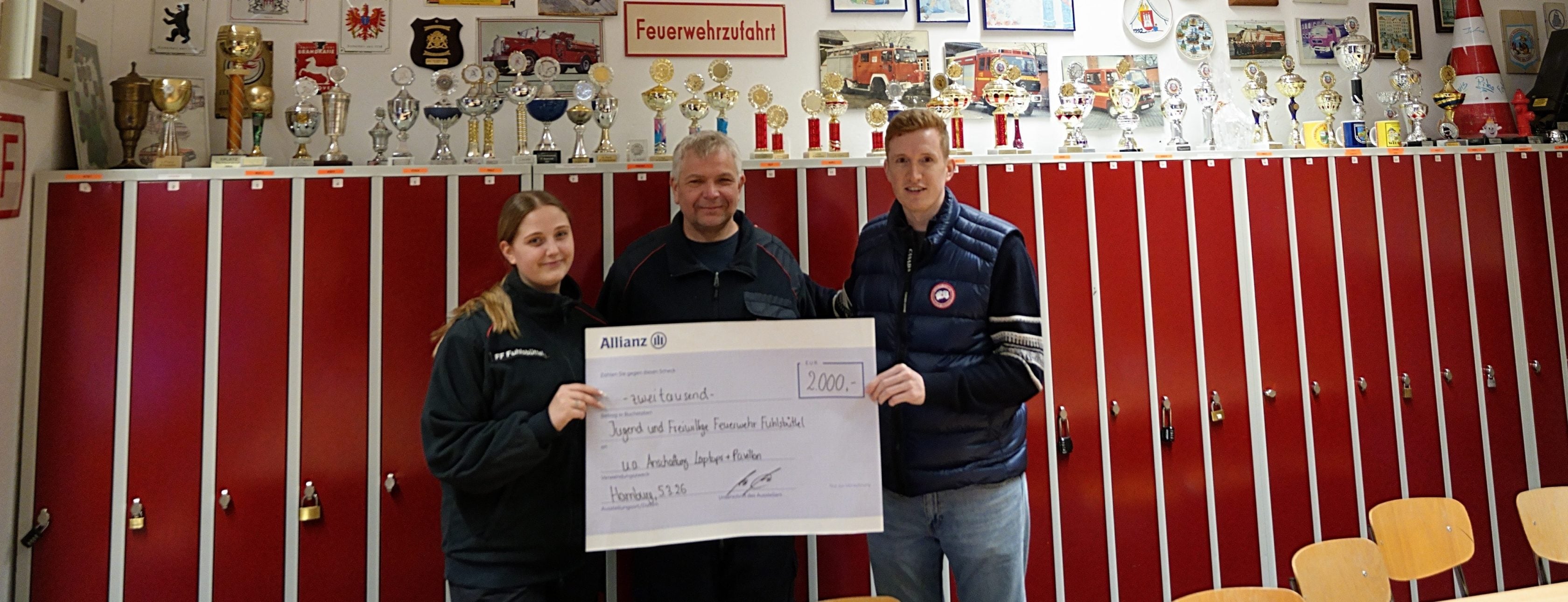 Allianz Versicherung Johannes Fischer Hamburg - Spende an FFF