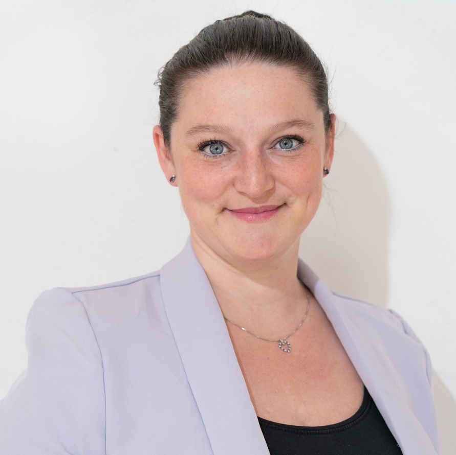 Franziska Maria Uhl Allianz Versicherung Josef Schwojer Bad Heilbrunn - Franziska Maria Uhl