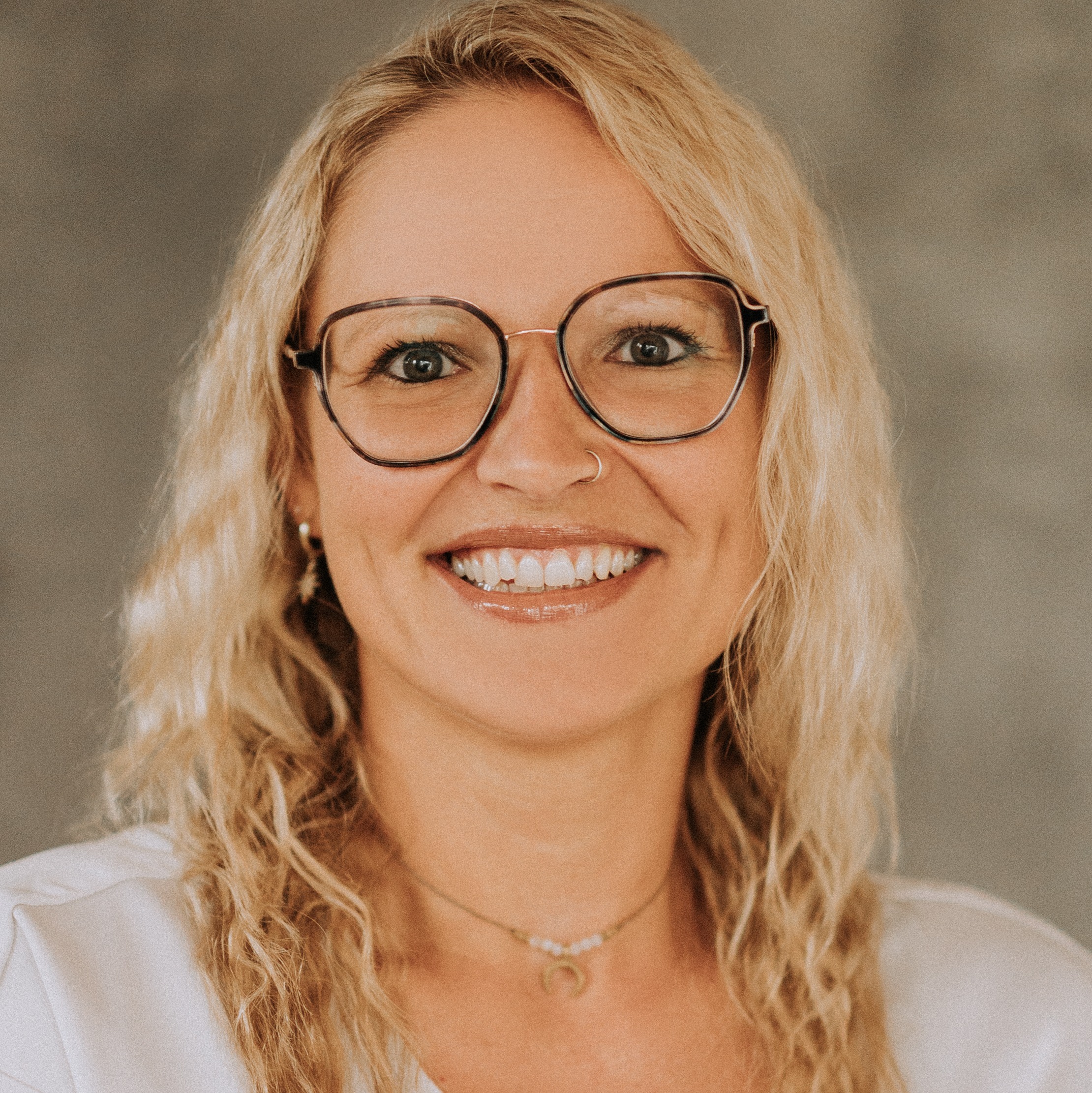 Allianz Versicherung Julia Heindl Waldkirchen - Victoria Krieg