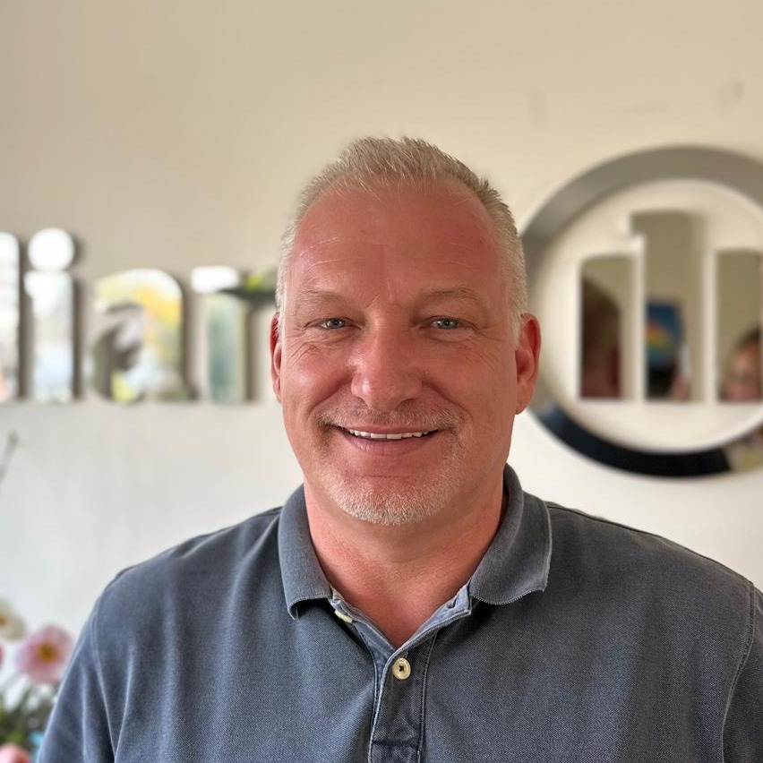 Allianz Versicherung Julia Kaeding Hamburg - Olaf Haack