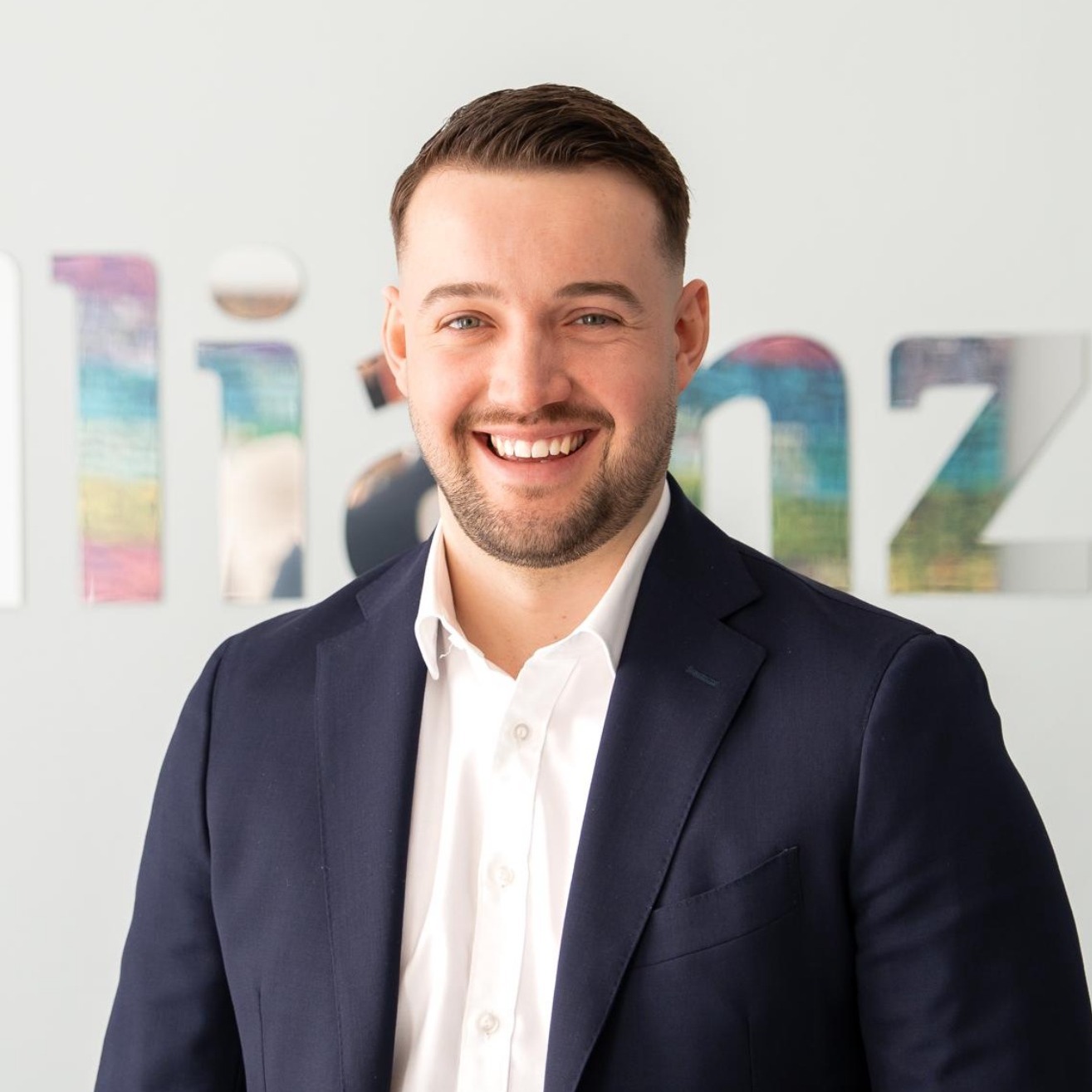 Allianz Versicherung Julian Stühmeier Bielefeld - Profilbild