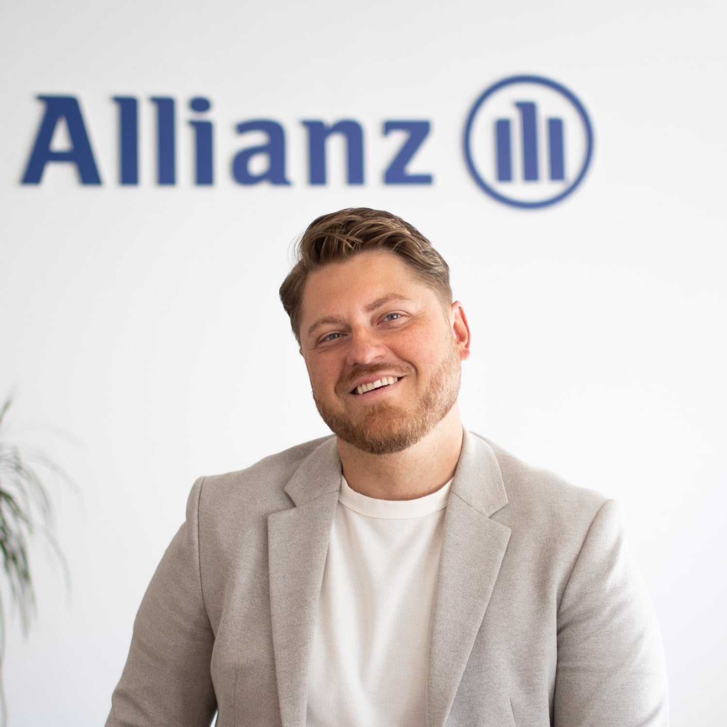 Allianz Versicherung Juri Koloshuk Bergisch Gladbach - Juri Büro