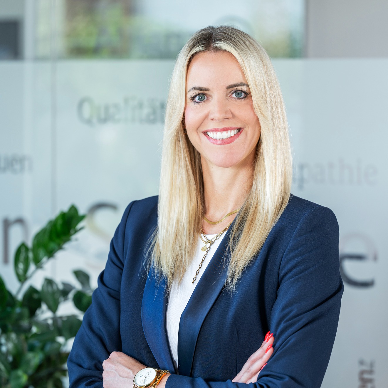 Allianz Versicherung Keim und Will e.K. Inh. Hans-Jürgen Will Winnenden - Nina Madeo