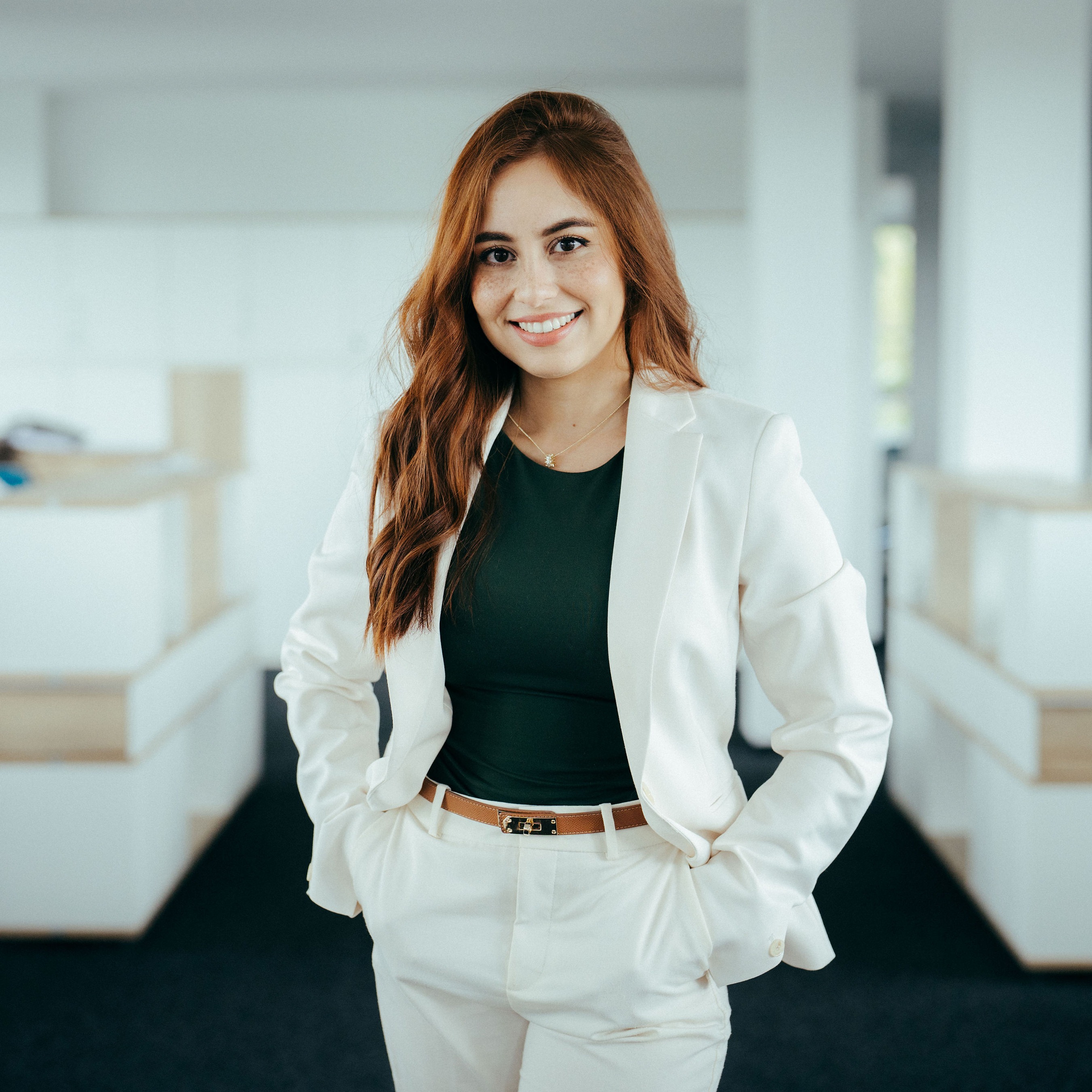 Allianz Versicherung Krenzler Graf Biermann OHG Essen - Daniella Romero Trainee 