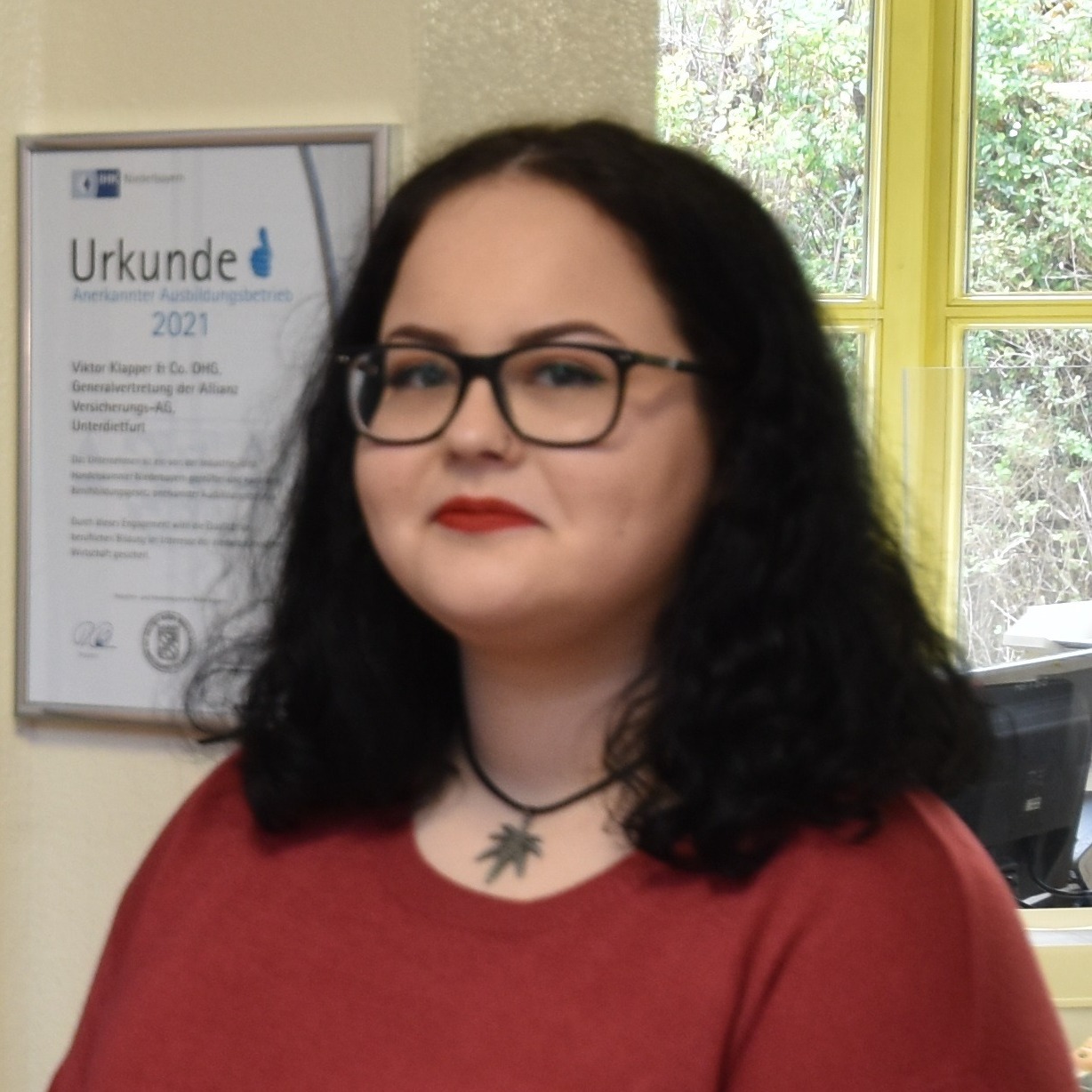 Allianz Versicherung Viktor Klapper e.K. Unterdietfurt - Jasmin Rösler