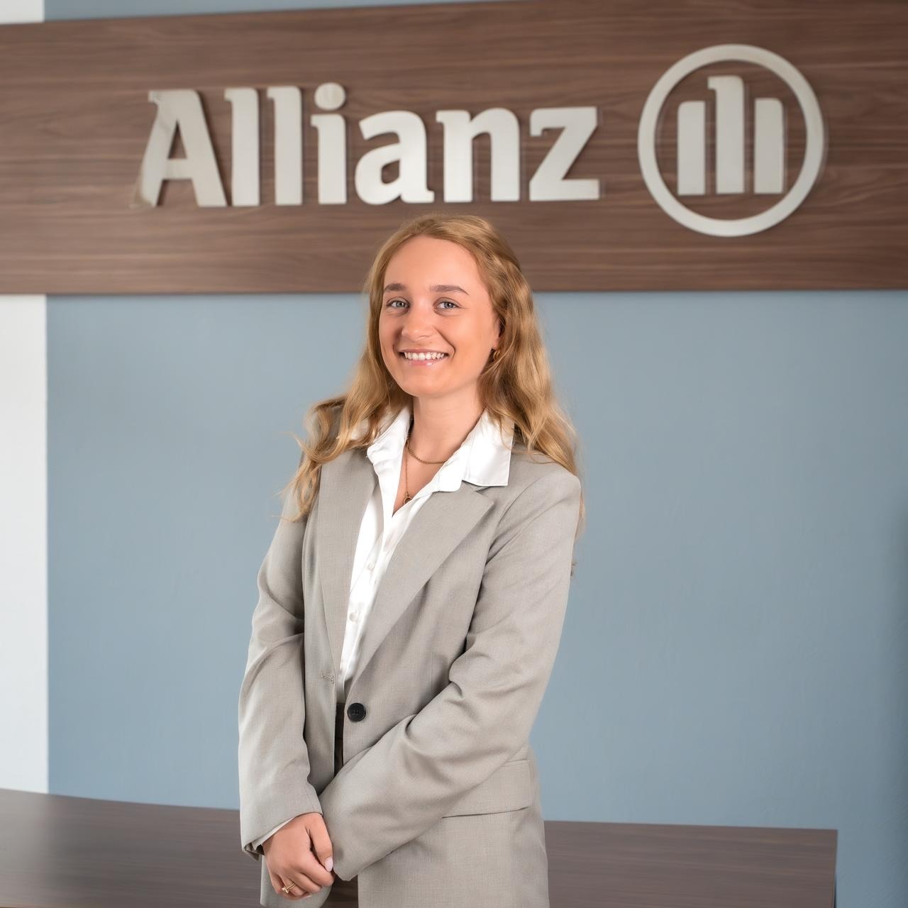 Allianz Versicherung Kliemek und Kleinpaß OHG Oberhausen - Charlize Viu