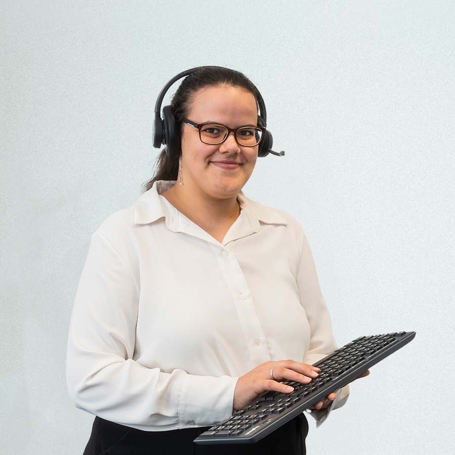 Allianz Versicherung Köbrich und Kreihe GbR Bonn - Yasmina Adam Vertriebsassistentin