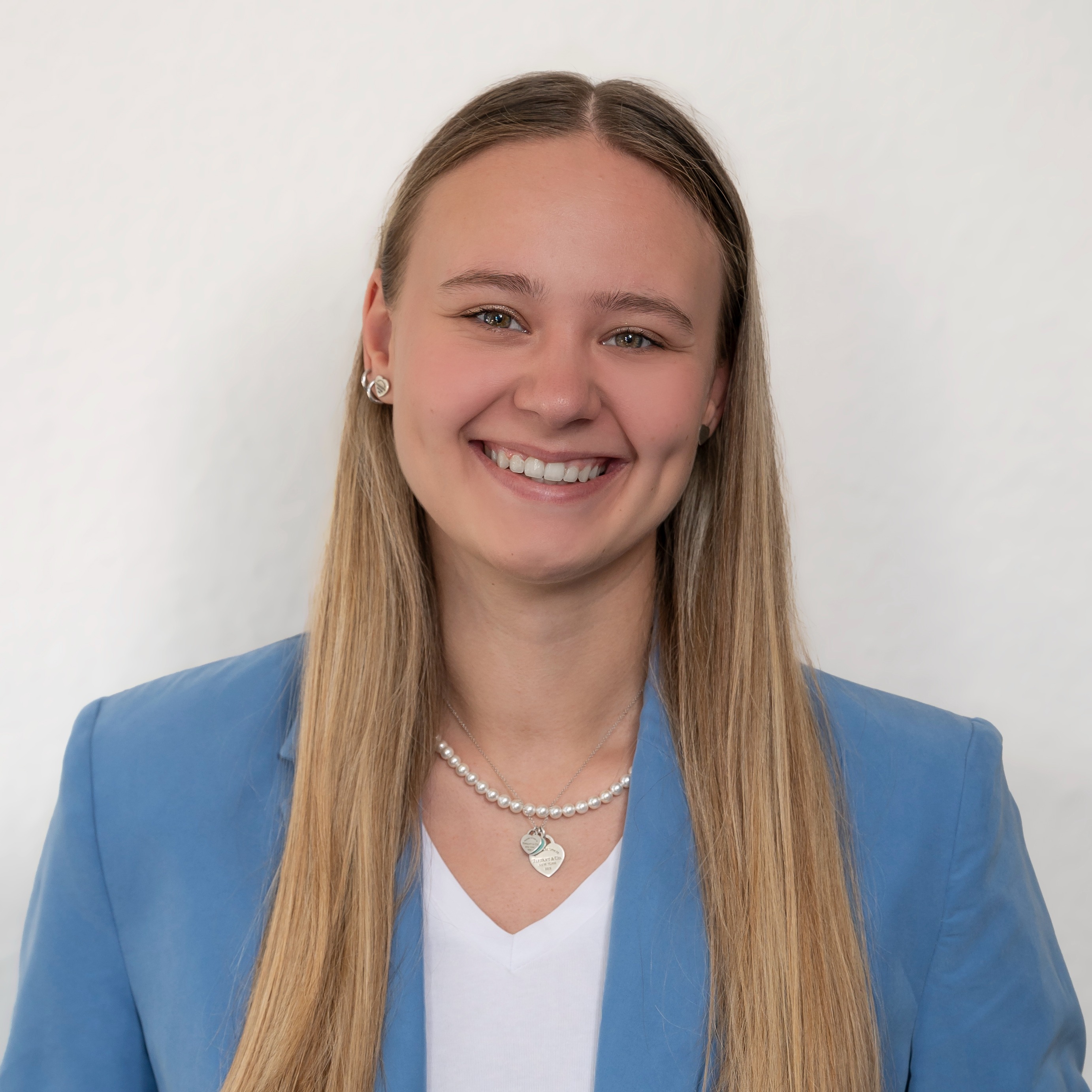 Allianz Versicherung Krieger e.K. Heinsberg - Lina Louis 