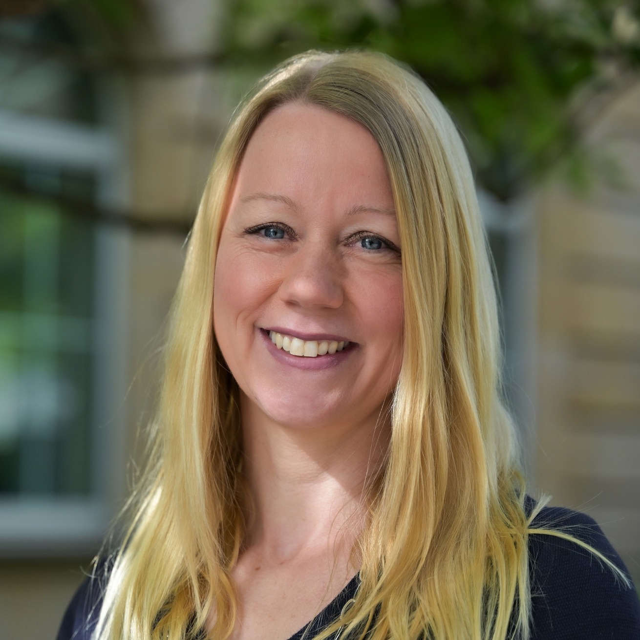 Allianz Versicherung Lange und Zielke GbR Stuttgart - Silvia Schroeder Vertriebsassistentin