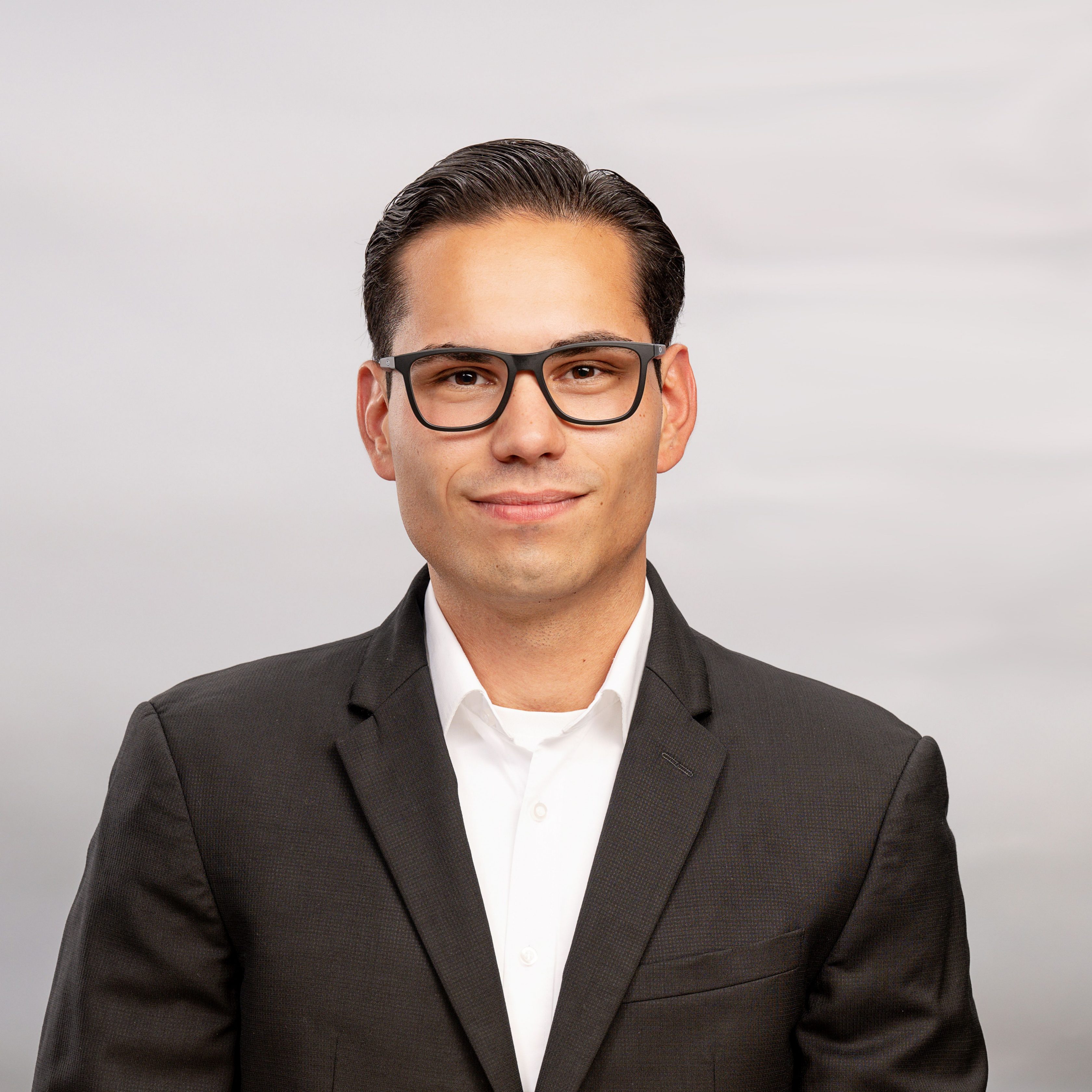 Allianz Versicherung Lars Fischer GbR Trebur - Luca Sachari Schäfer