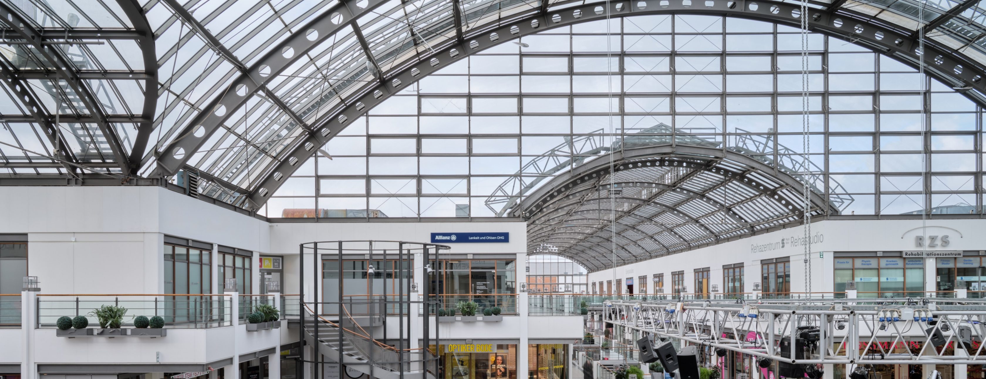 Allianz Versicherung Lenkeit und Ohlsen OHG Schenefeld - Allianz Standort im Schenefelder Einkaufszentrum