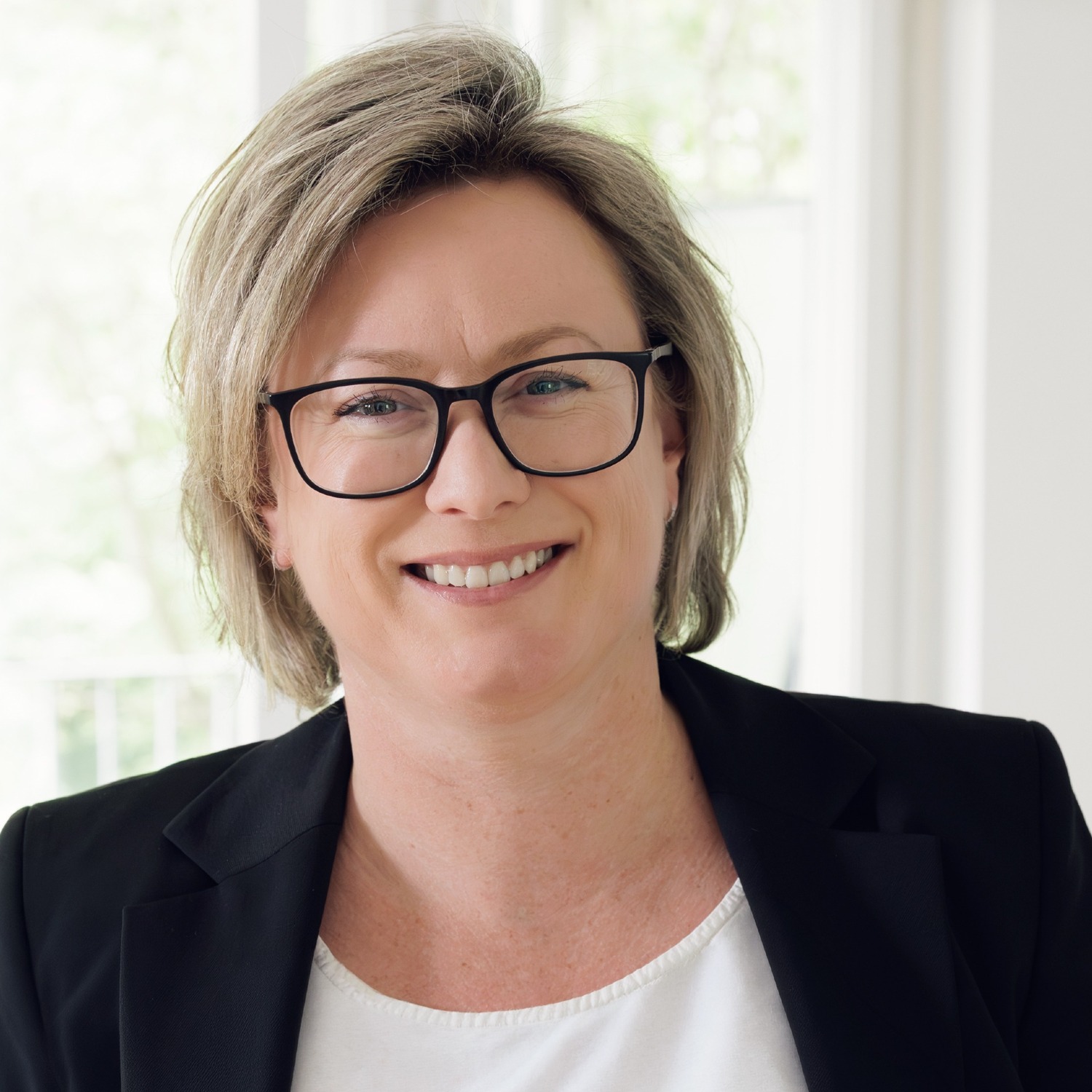 Allianz Versicherung Lennart Joos München - Stephanie Ohlbaum