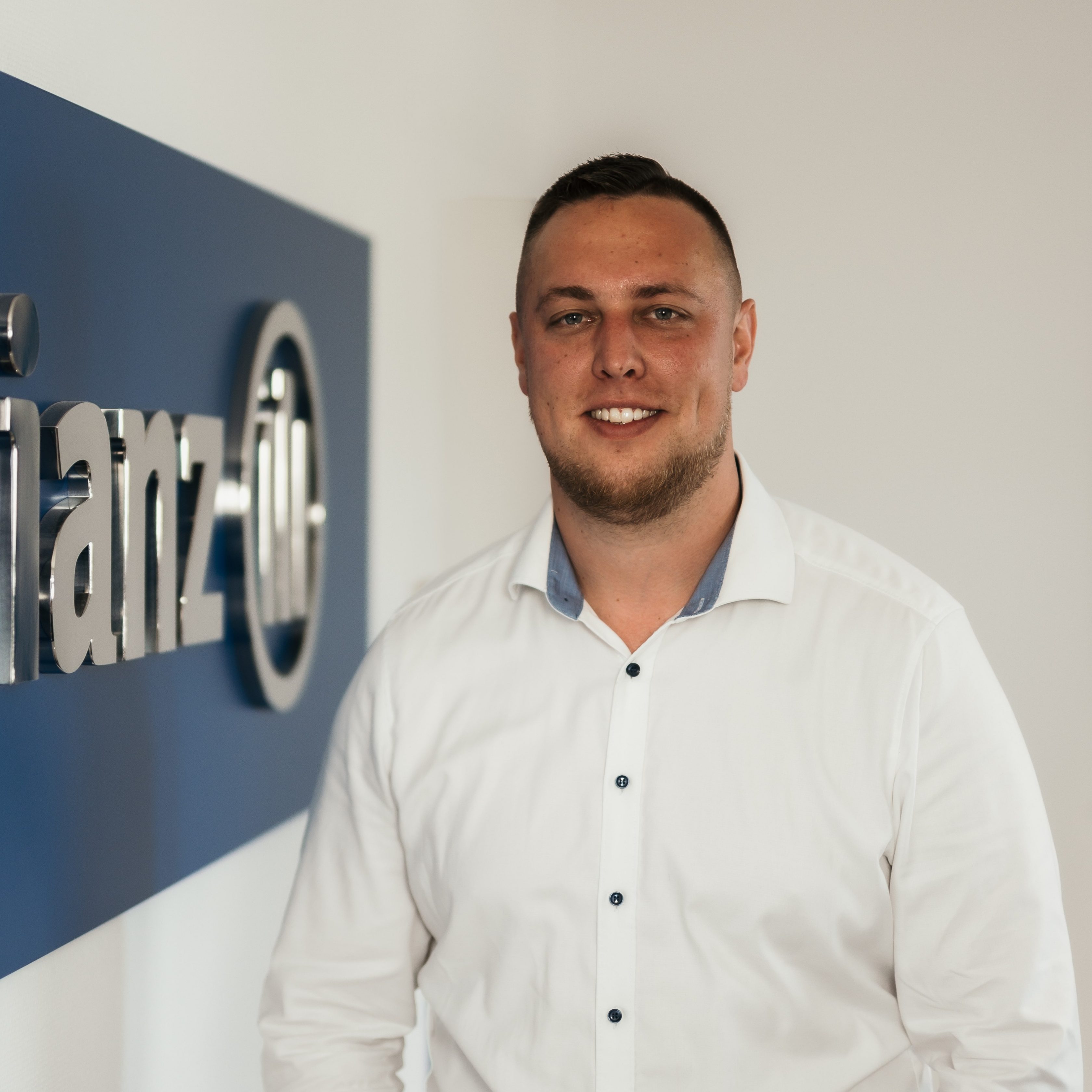 Allianz Versicherung Michael Wehner Hünfeld - Nico Trapp