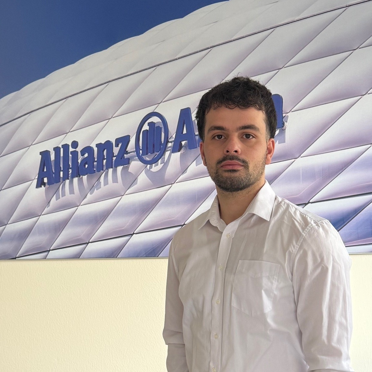 Allianz Versicherung Maik Vogt Eiterfeld - Seymen alleine