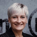 Allianz Versicherung Marc Ludwig Chemnitz - Claudia