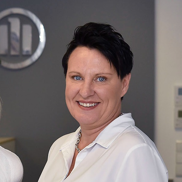 Allianz Versicherung Mario Beha Donaueschingen - Isabell Jaklitsch-Beha Vertriebsassistentin