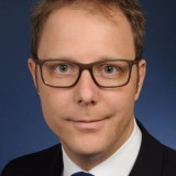 Allianz Versicherung Marius Pape München - Benjamin Eder