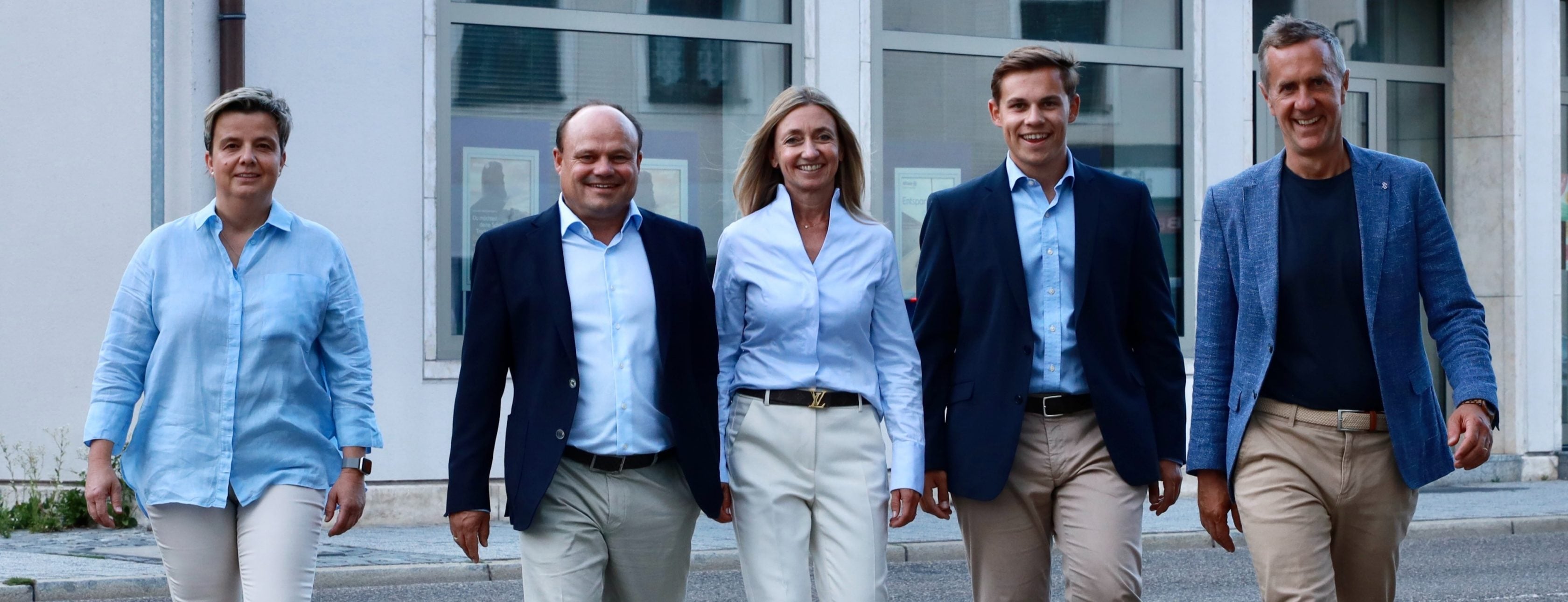 Allianz Versicherung Markus Schweitzer Neuburg - Versicherungen Geldanlagen Baunfinanzierung Fonds