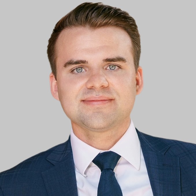 Allianz Versicherung Martin Meurer Kamp-Lintfort - Anlagespezialist Christopher Vogt