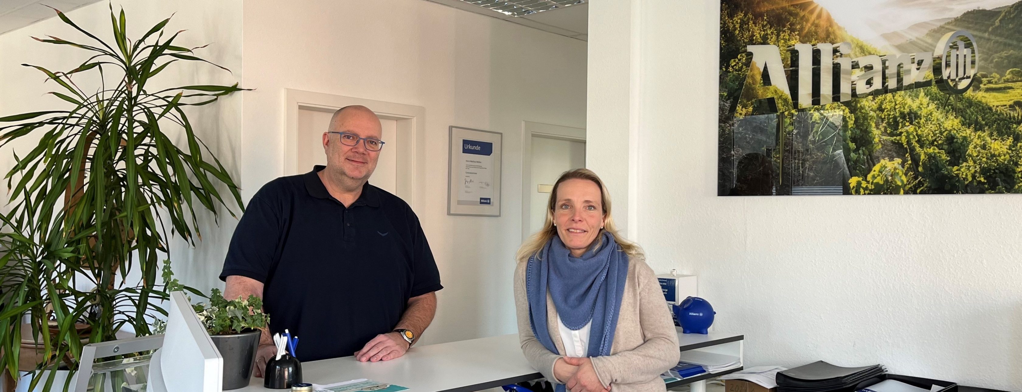 Allianz Versicherung Matthias Molitor Kirchzarten - Wir sind vor Ort für Sie da - seit über 30 Jahren!