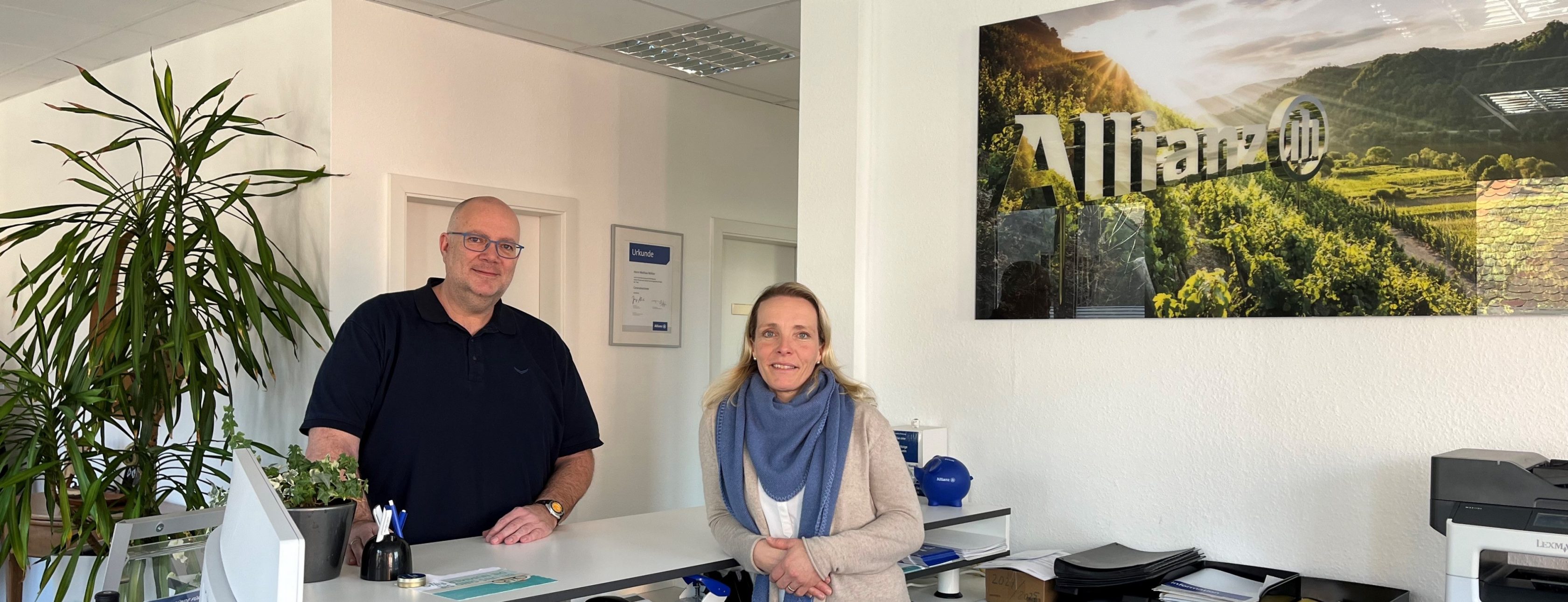 Allianz Versicherung Matthias Molitor Kirchzarten - Wir sind vor Ort für Sie da - seit über 30 Jahren