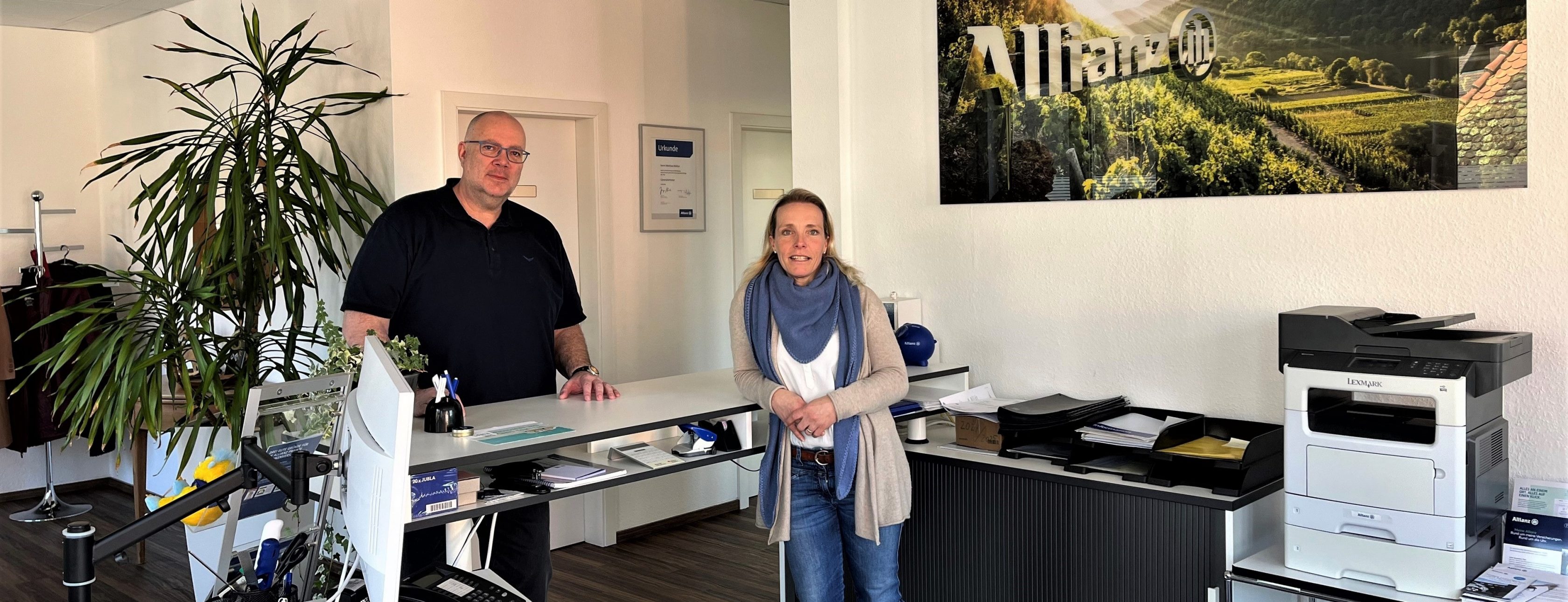 Allianz Versicherung Matthias Molitor Kirchzarten - Wir sind vor Ort für Sie da - seit über 30 Jahren