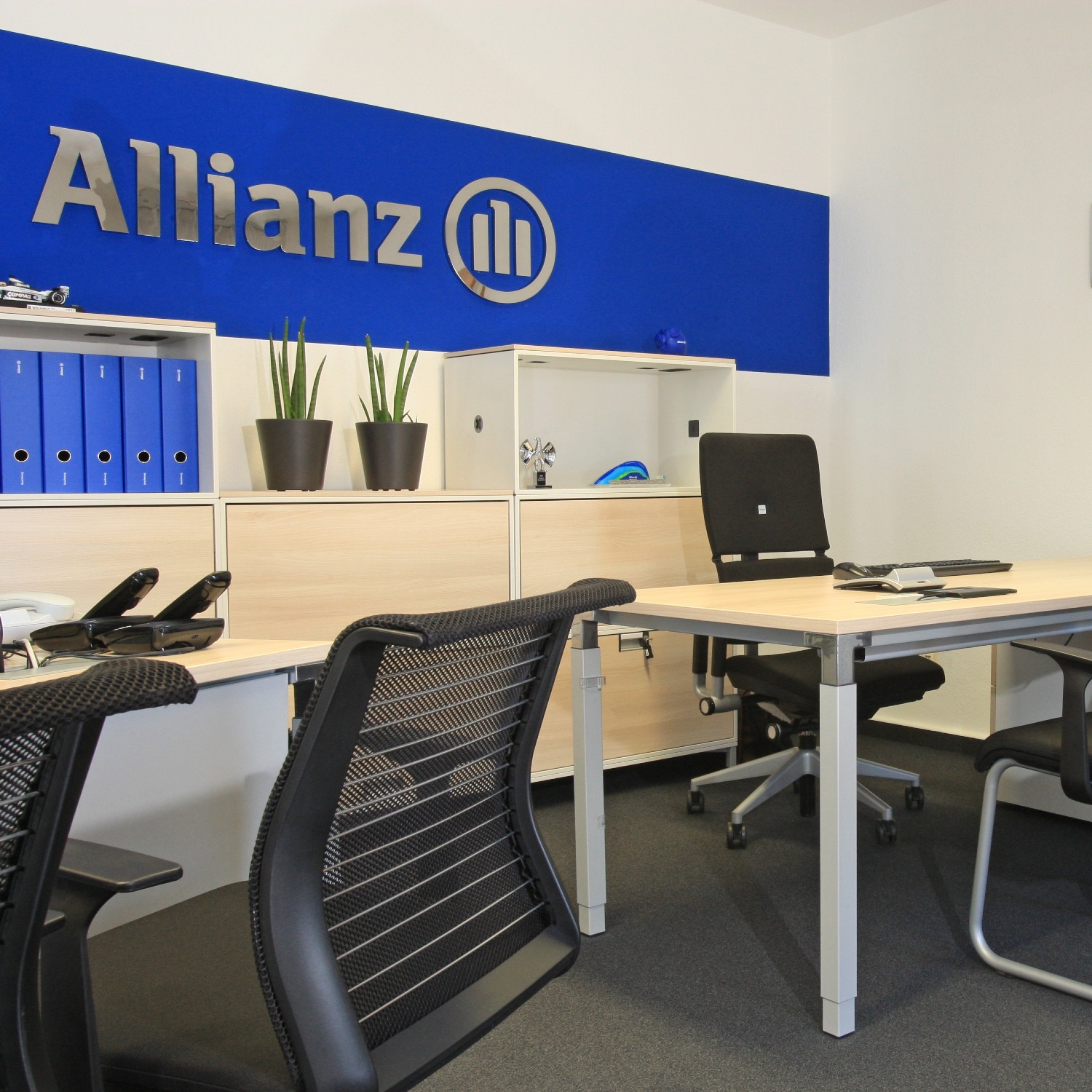 Allianz Versicherung Michael Freund Neukirchen - Unser Büro
