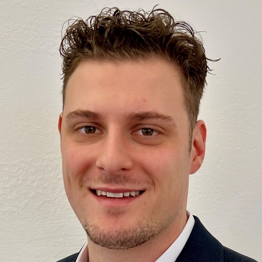 Allianz Versicherung Dr.Michael Klöckner Bremen - Nikolas Theofanidis - Kundenbetreuer