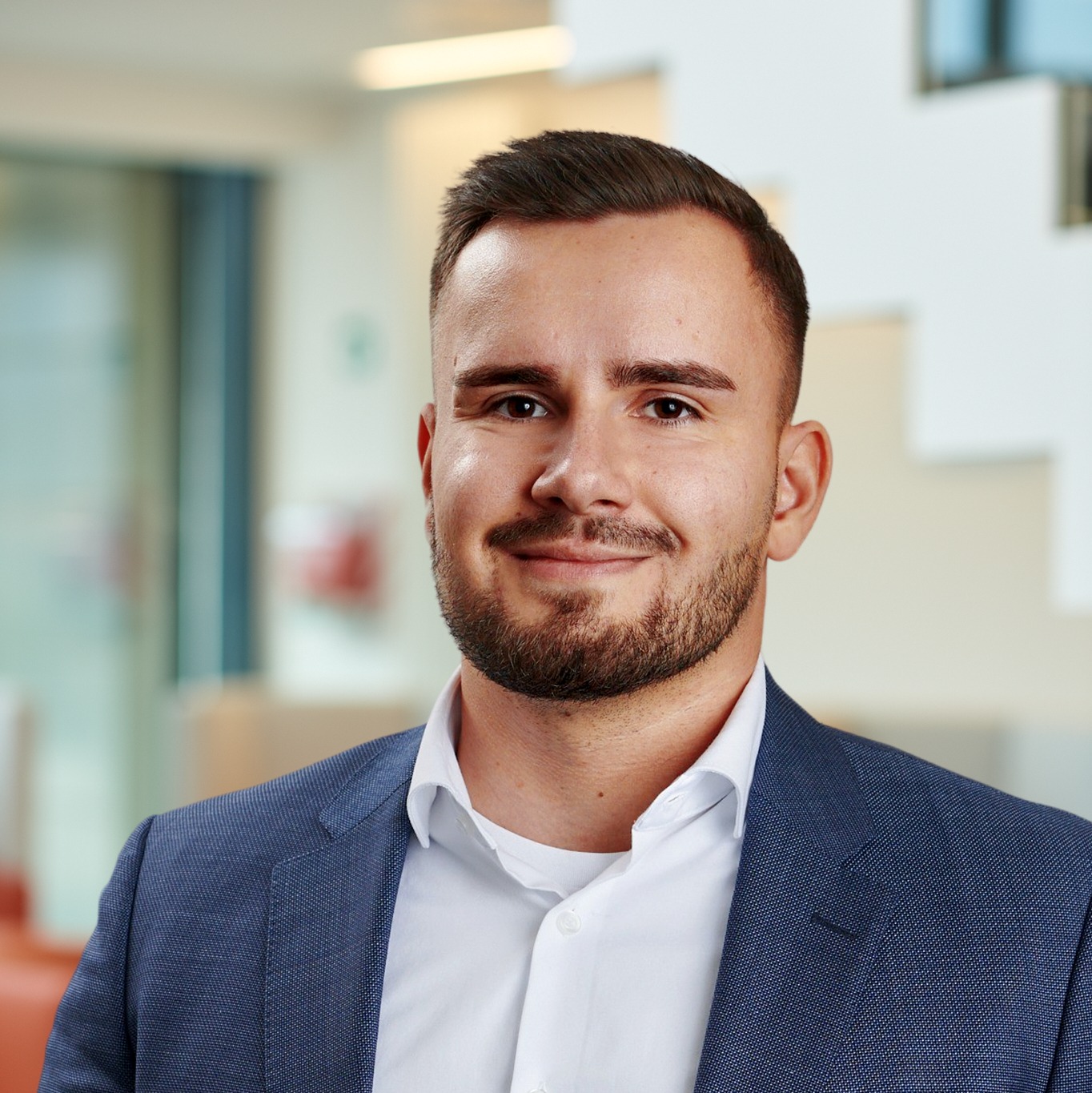 Allianz Versicherung Michael Schäper Lübeck - Maximilian 