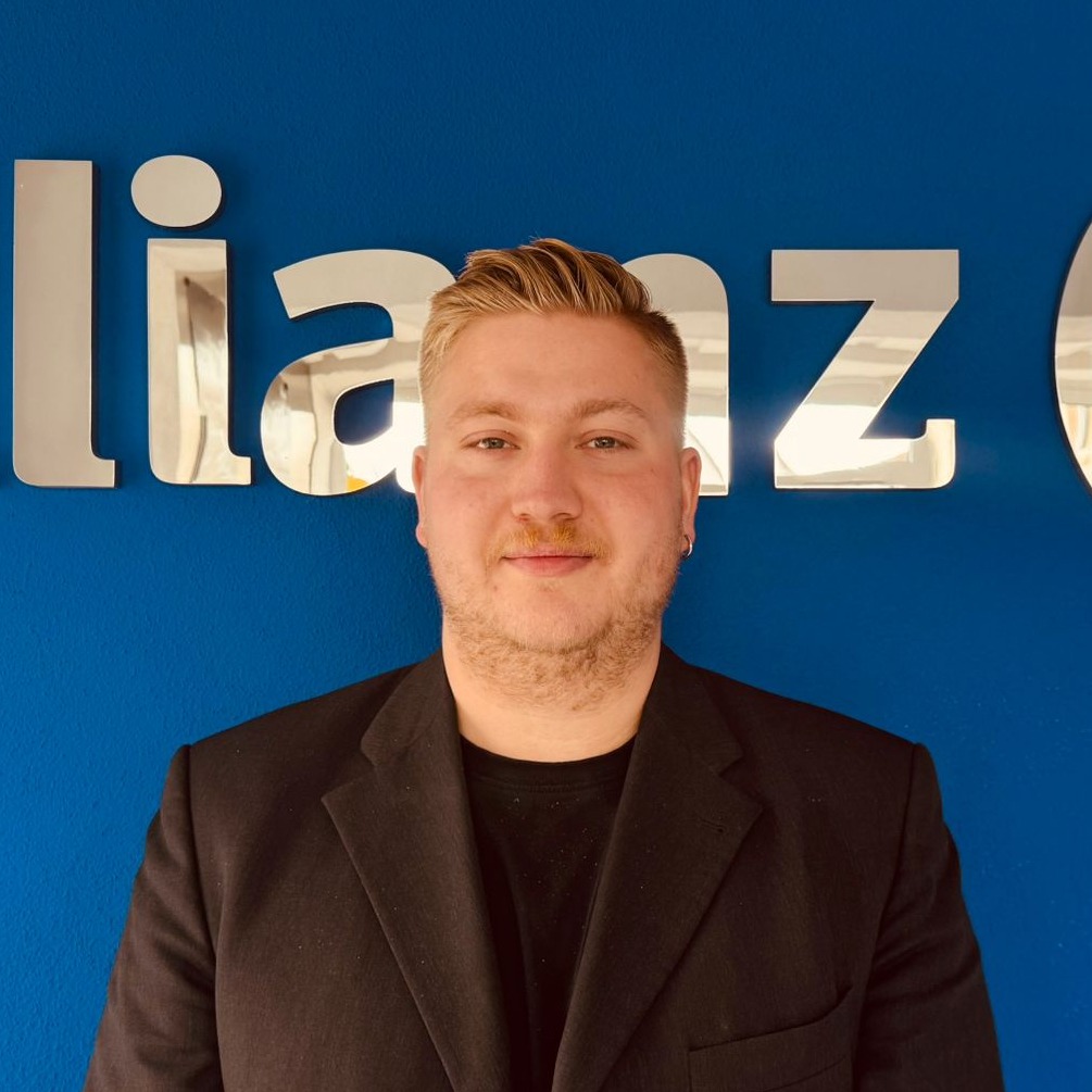 Allianz Versicherung Michael Schur Hochstadt a.Main - Nico Walter
