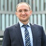 Allianz Versicherung Michele Montanari München - Dzemil Rusiti (Mazedonisch)