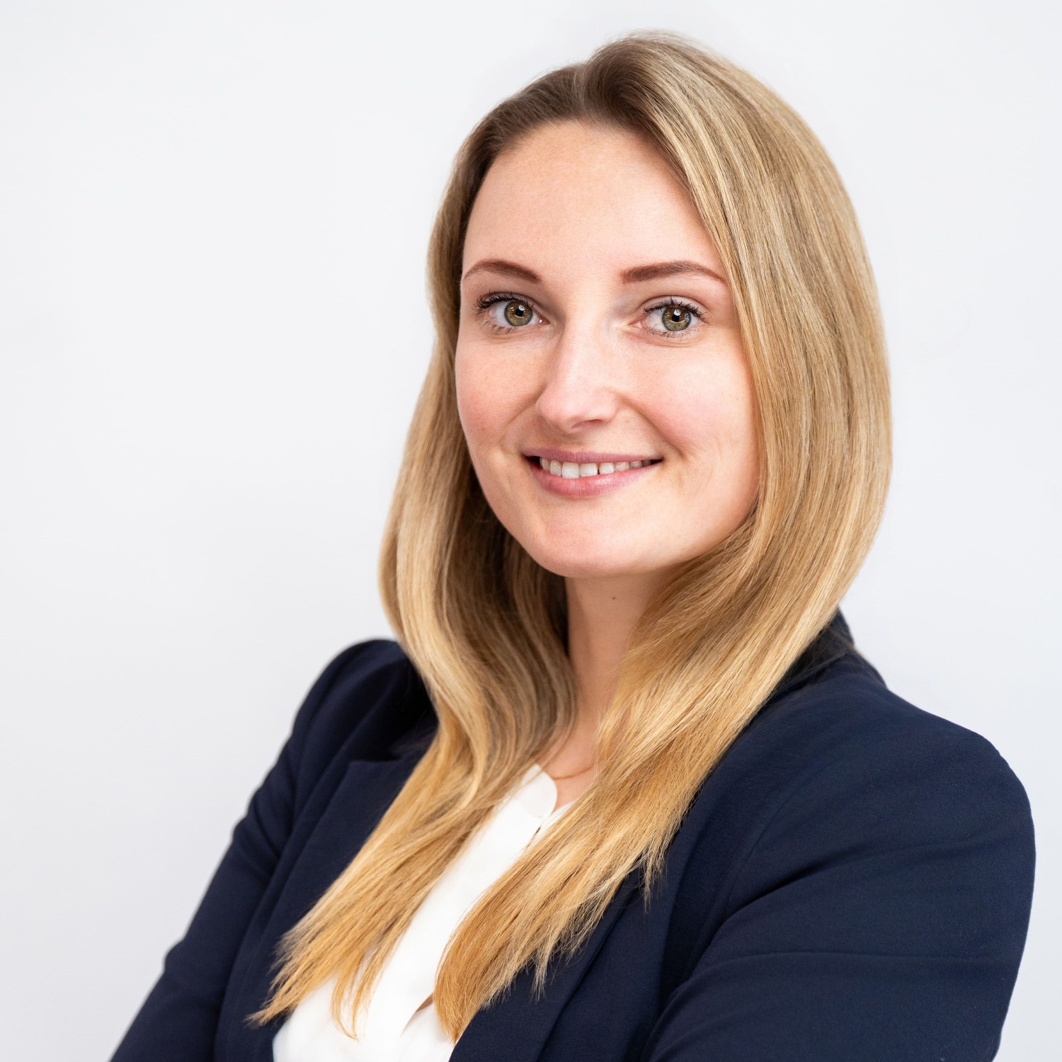 Allianz Versicherung Michelle Alexandra Karsten Strausberg - Michelle Karsten Strausberg Agenturleiterin