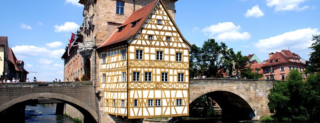 Allianz Versicherung Mirco Blum Bamberg - Unter Brücke