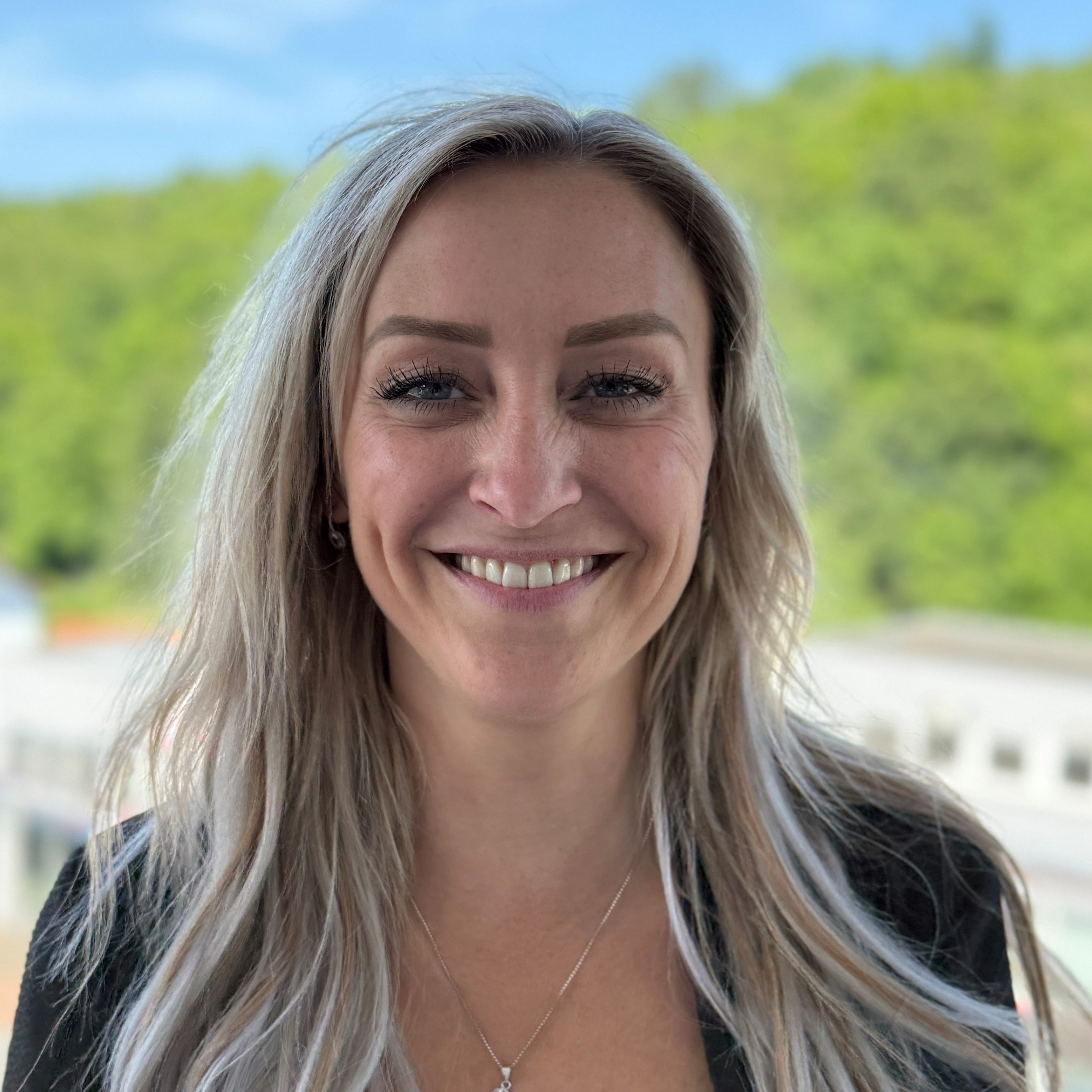 Allianz Versicherung Ocker und Steinmetz GbR Niefern-Öschelbronn - Sabrina Bild