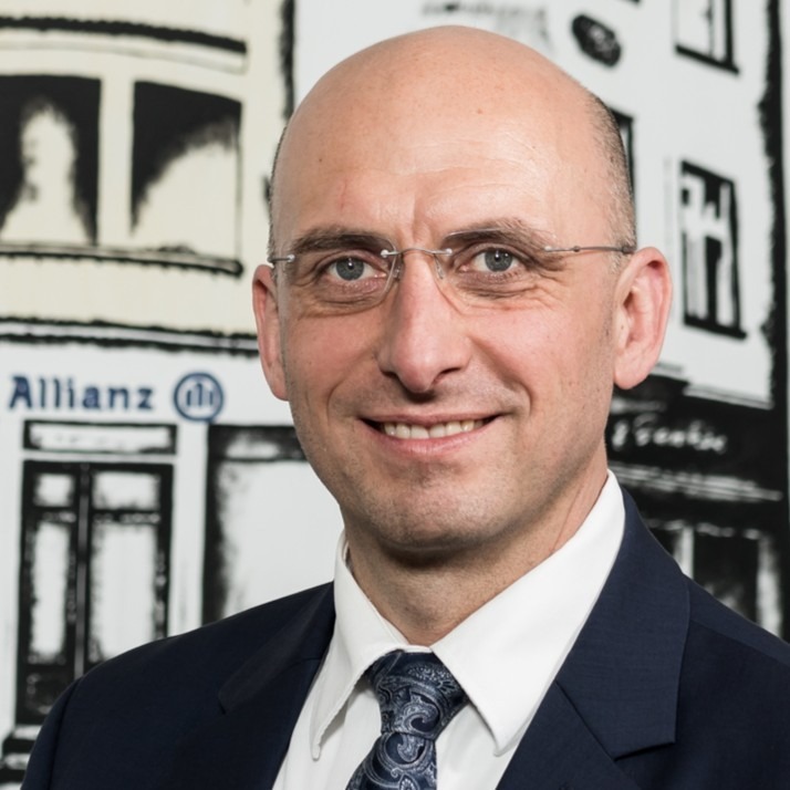Allianz Versicherung Oktay Khan Berlin - Lars Mähnert